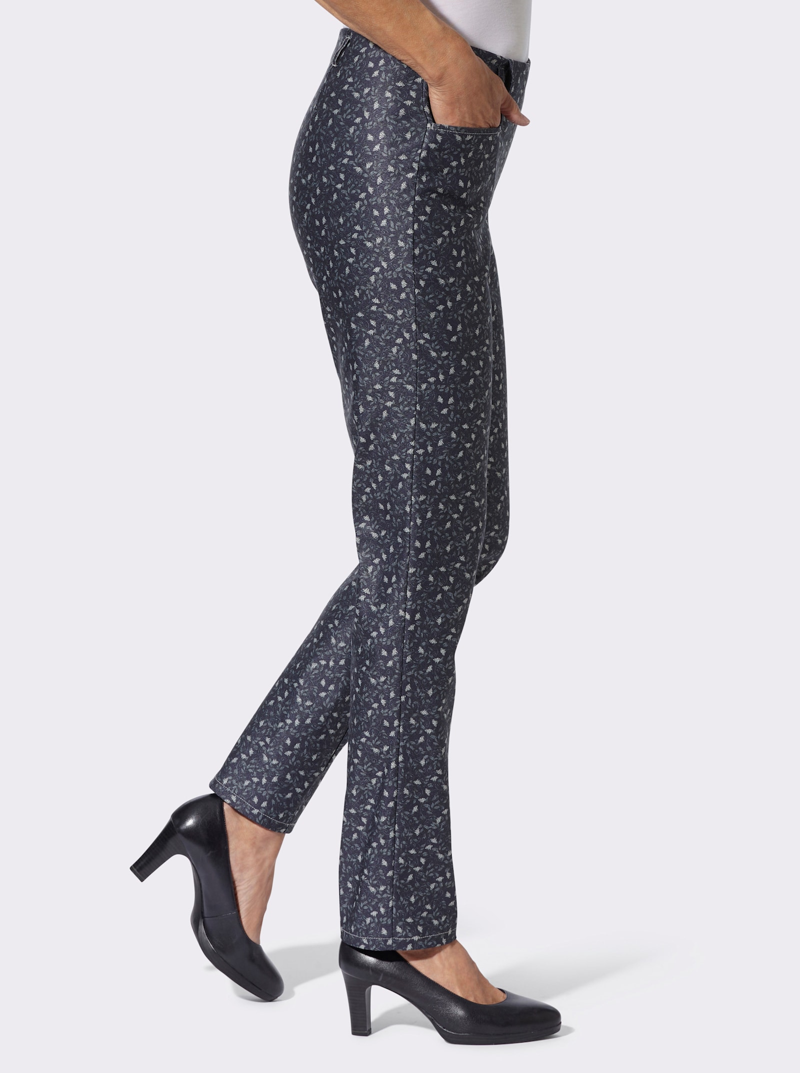 Cosma Schlupfhose mit Blüten- und Blätterdruck - marine-bedruckt