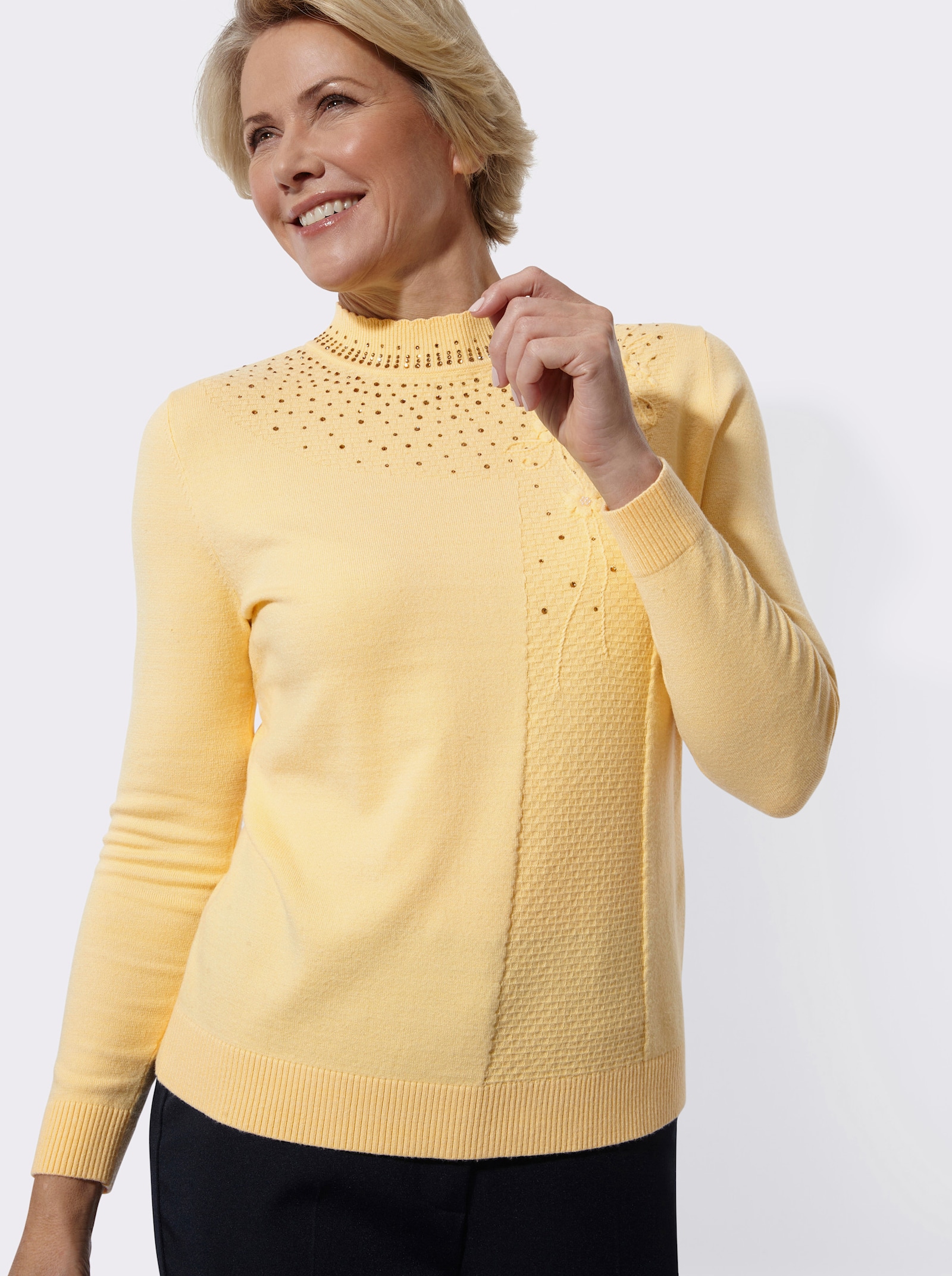 Stehkragenpullover mit Stickerei - vanille