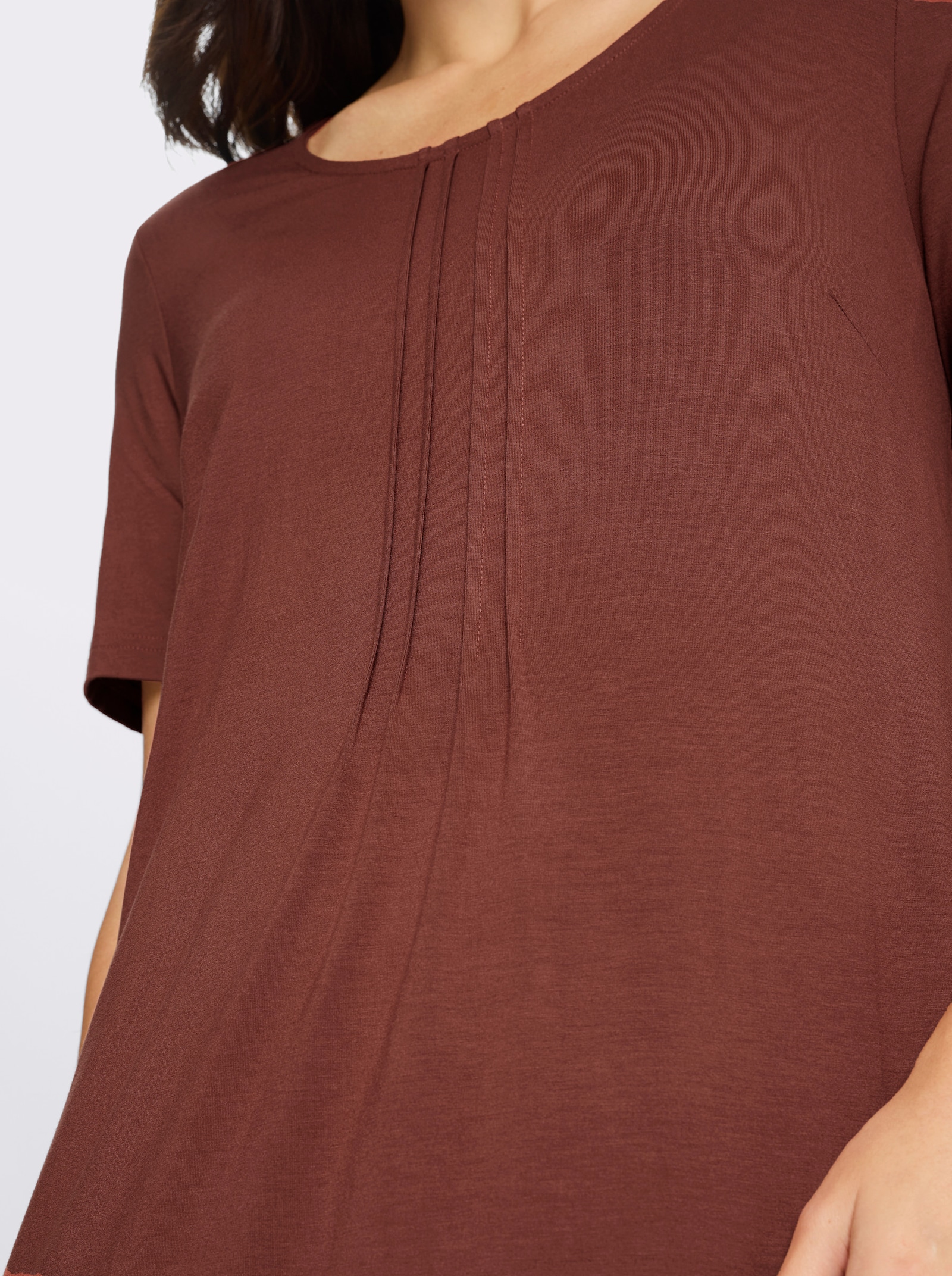 Žerzejové šaty zdobené sámky - červenohnědá