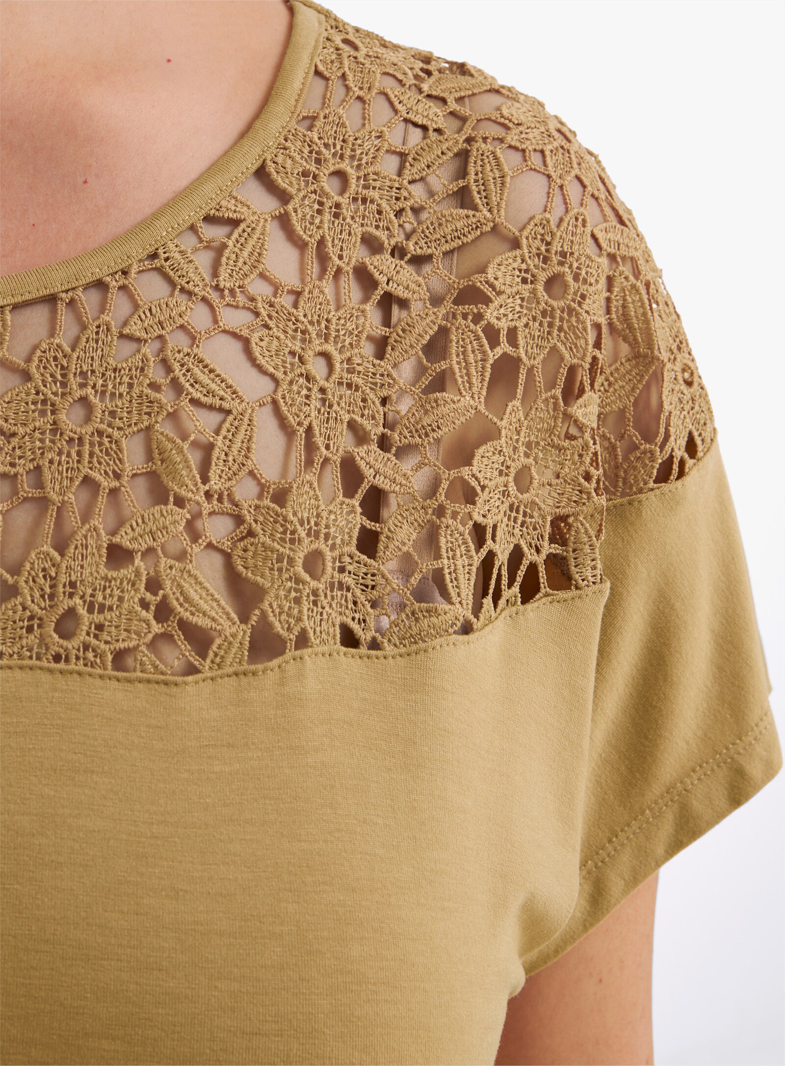 sheego Kurzarmshirt mit floraler Spitze - camel