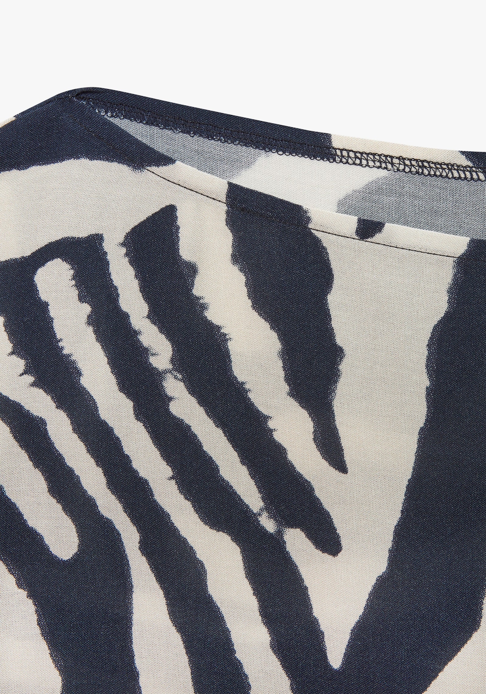 LASCANA Schlupfbluse - creme-graublau bedruckt