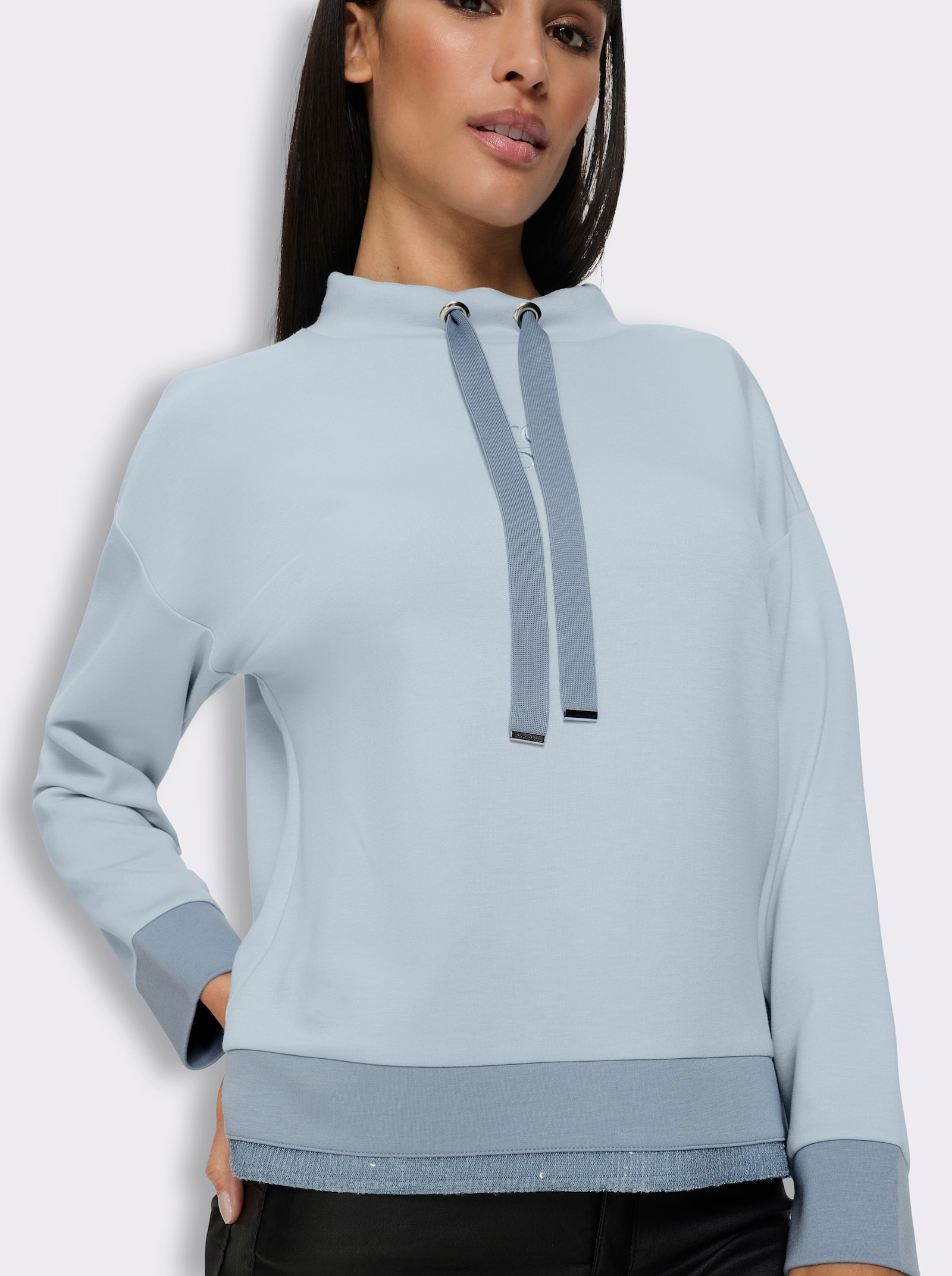 heine Sweatshirt mit Pailletten - hellblau-bleu