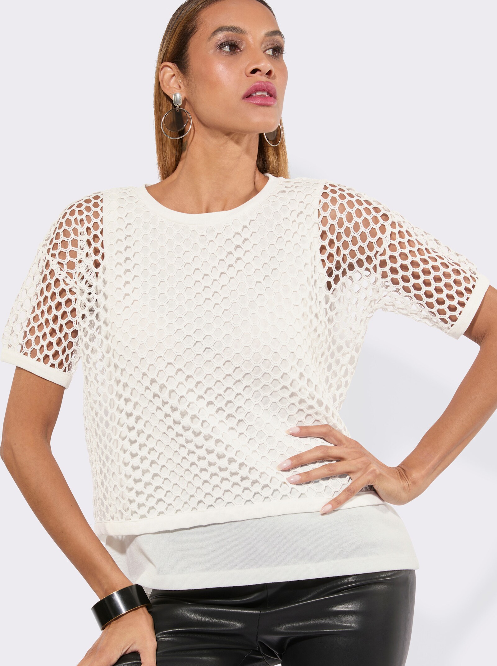Spitzenshirt mit Knöpfen hinten - weiß