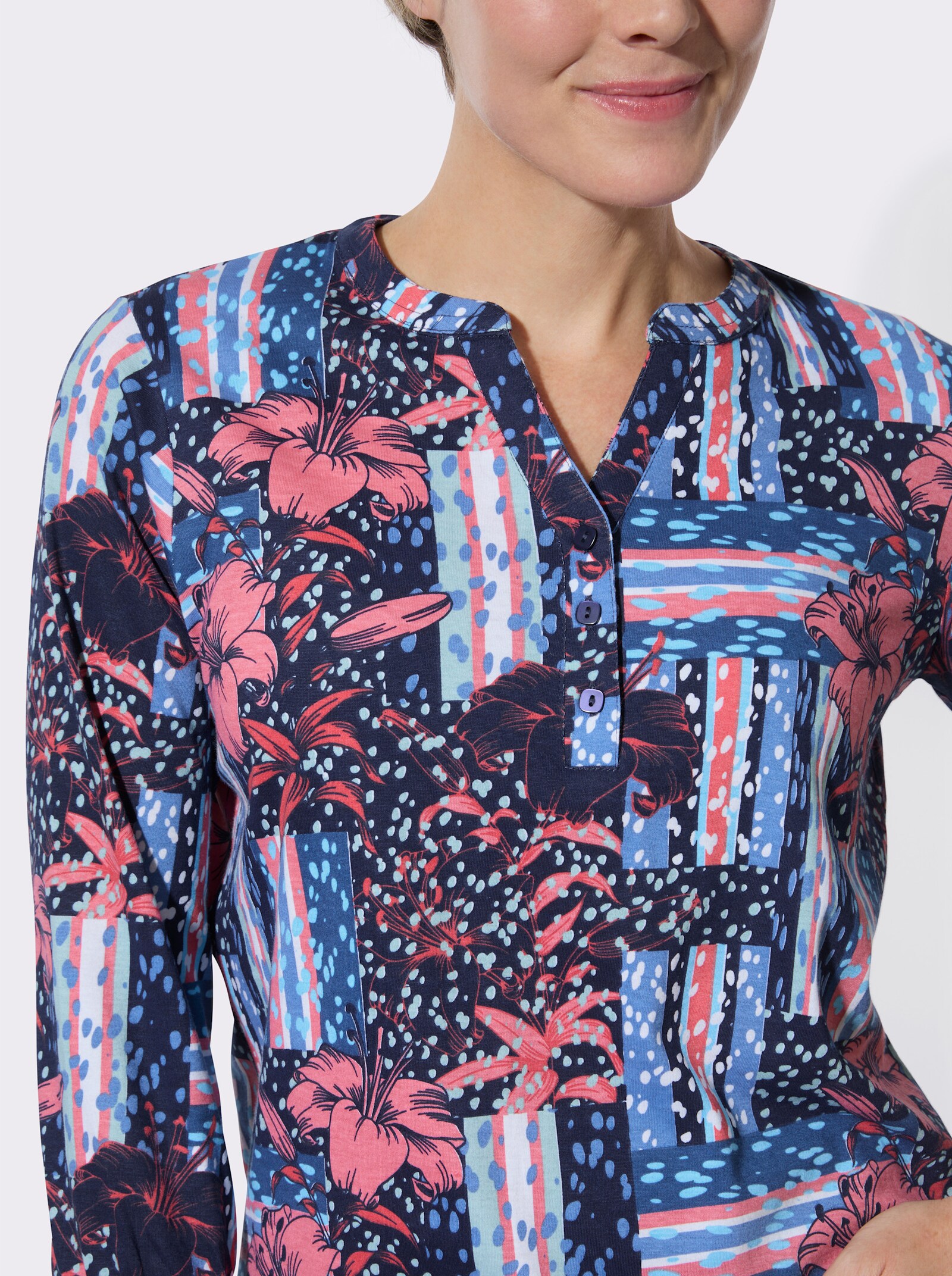 Print-Shirt mit grafischem Muster - mittelblau-koralle-bedruckt