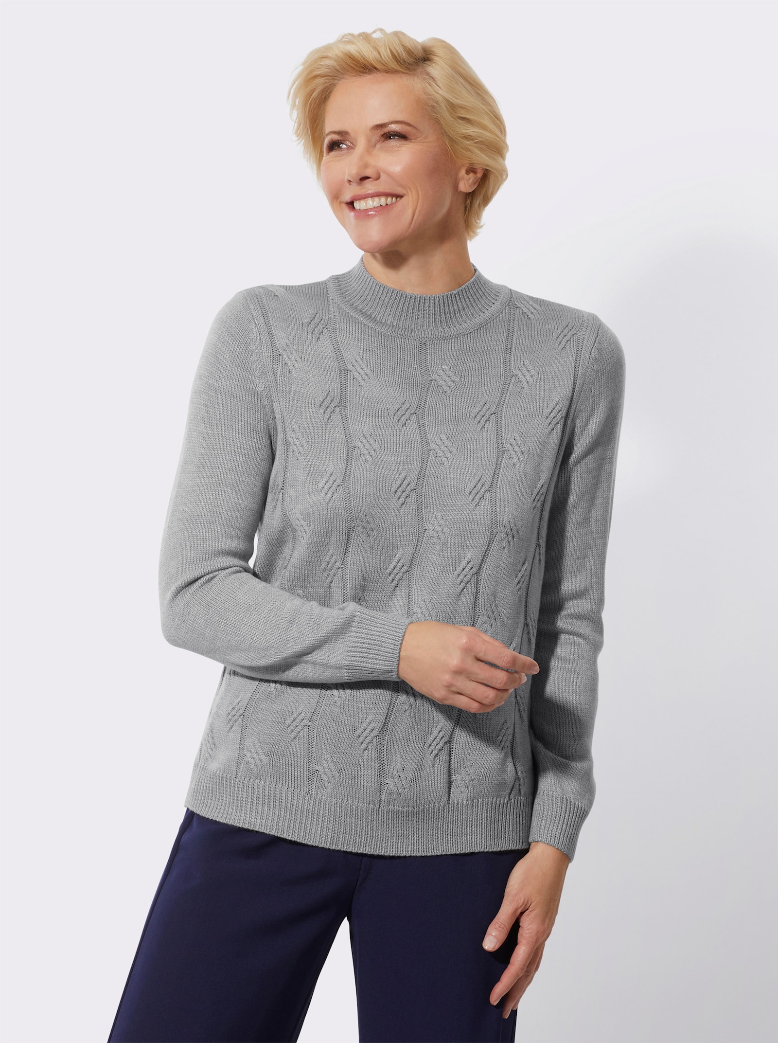 Stehkragenpullover mit Zopfmuster - steingrau-meliert