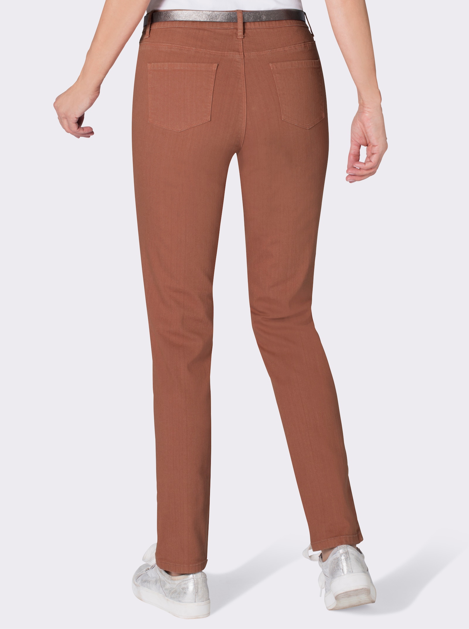 Stretch-Jeans im schmalen Schnitt - rost