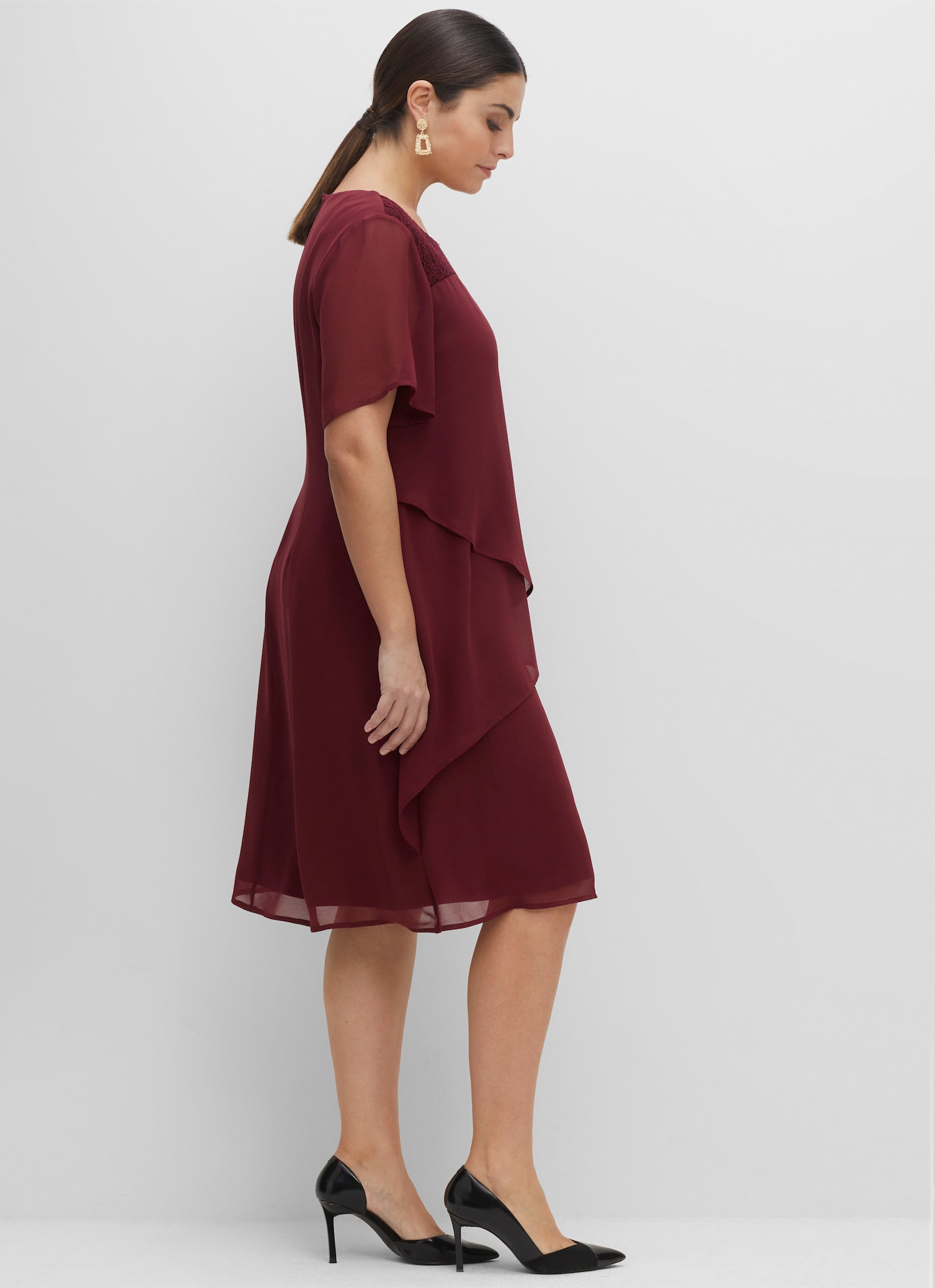 sheego Robe de cocktail en mousseline - lie de vin