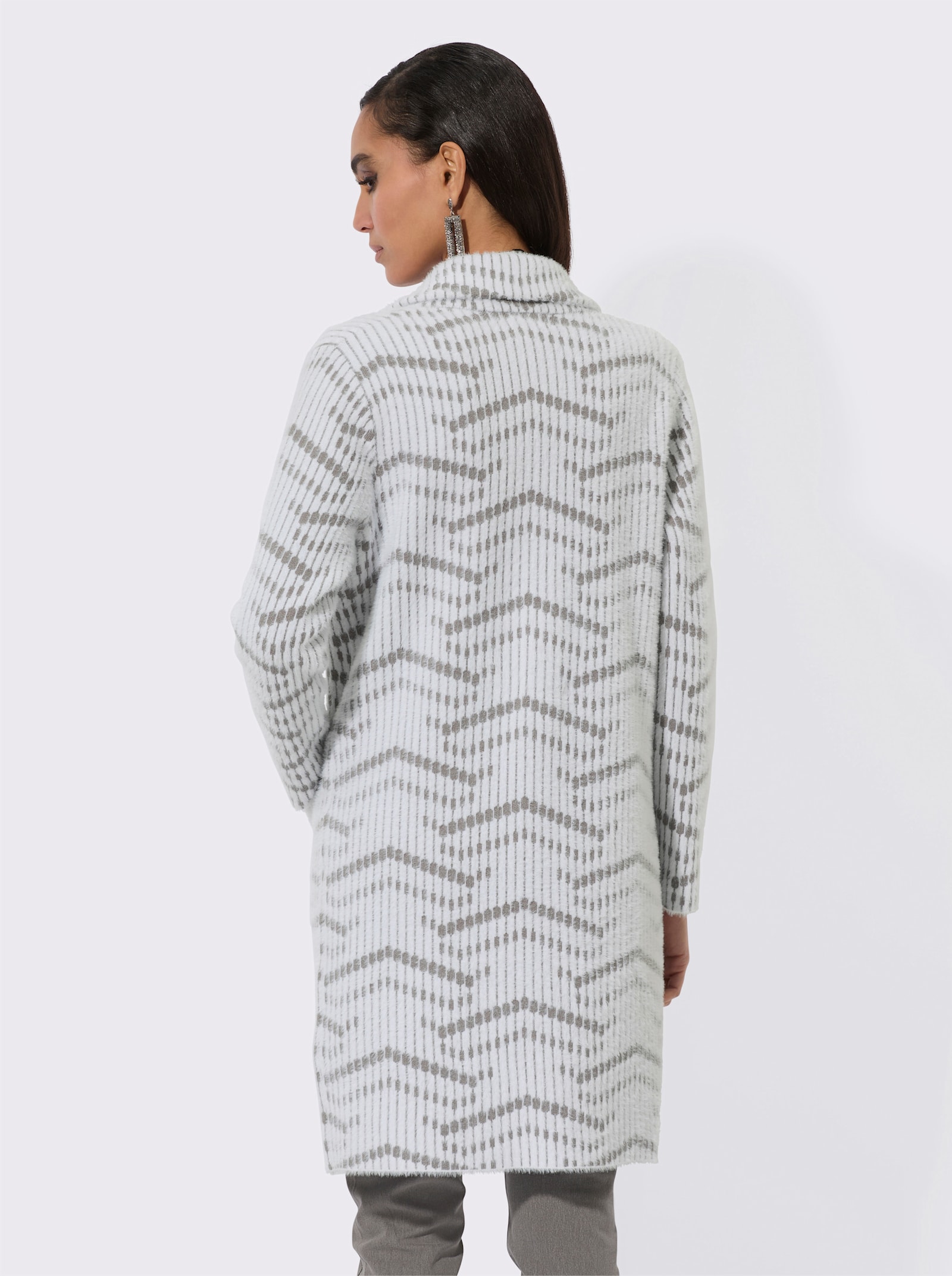 Strickmantel in haarigem Flauschgarn - ecru-grau-gemustert
