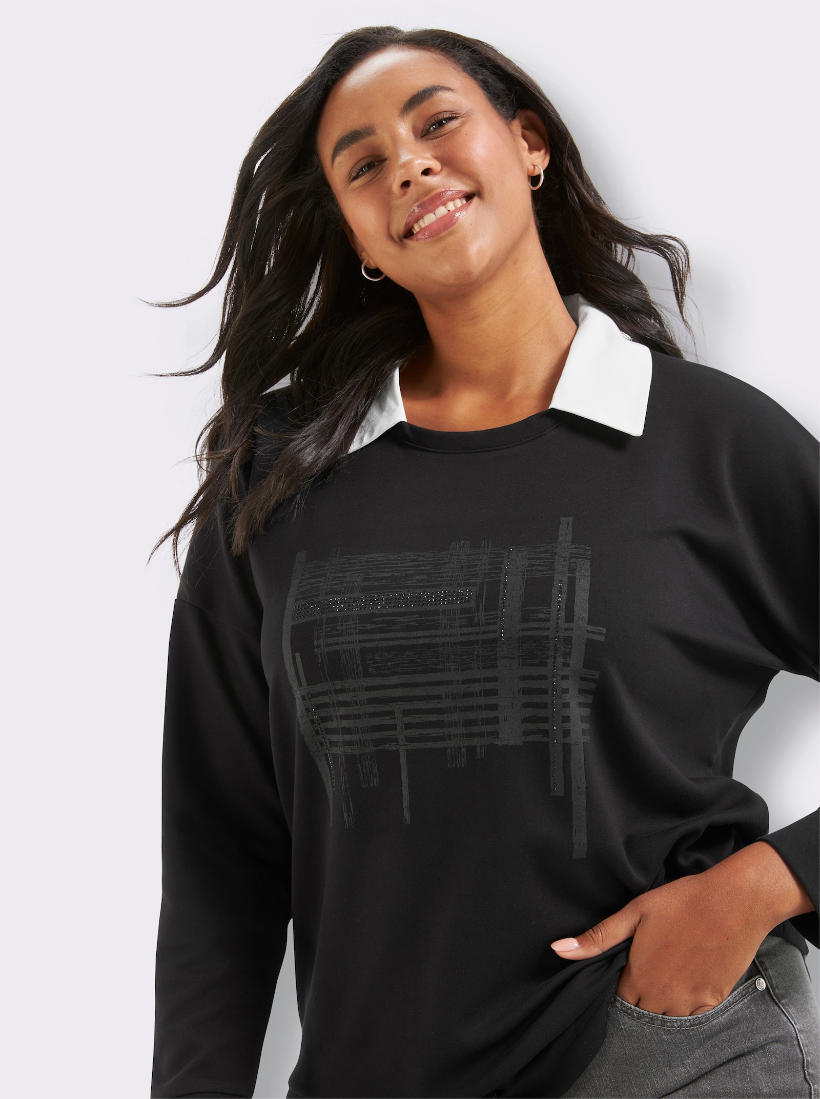 sheego Sweatshirt mit abnehmbarem Hemdkragen - schwarz-bedruckt