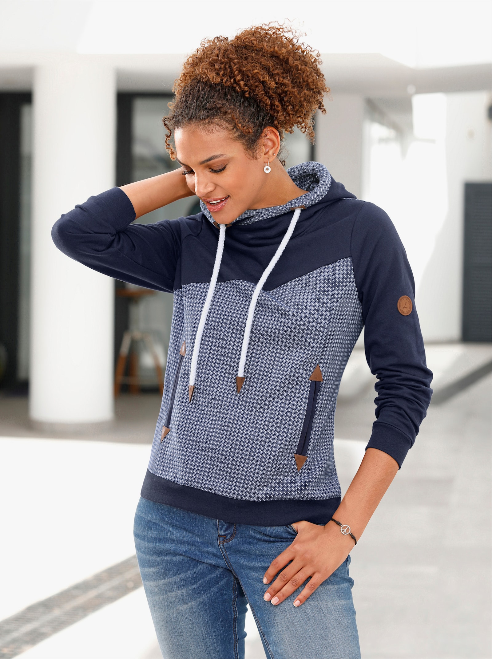 Sweatshirt mit Kapuze - marine