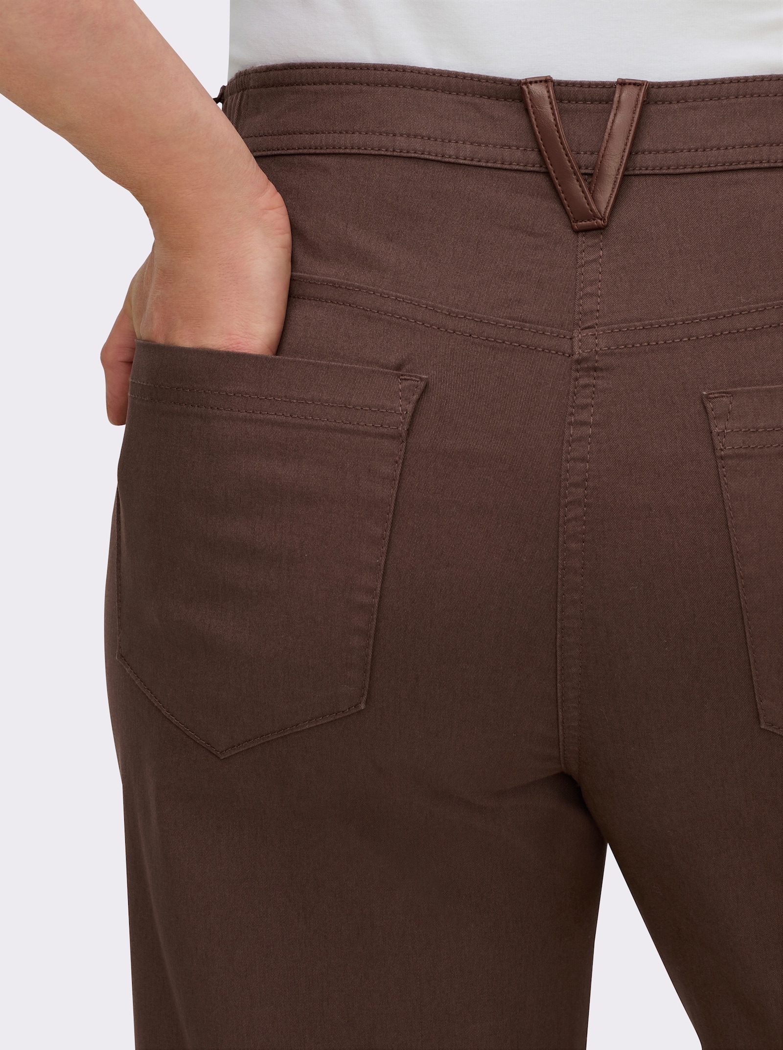 sheego 5-pocketsbroek met comfortband opzij - chocolade