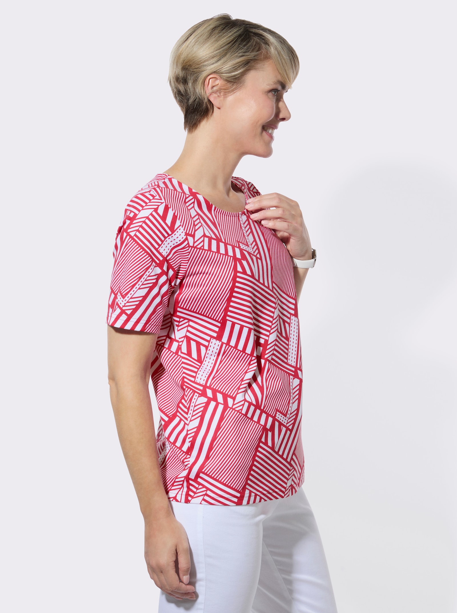 Rundhalsshirt im Grafik-Dessin - erdbeere-weiß-bedruckt