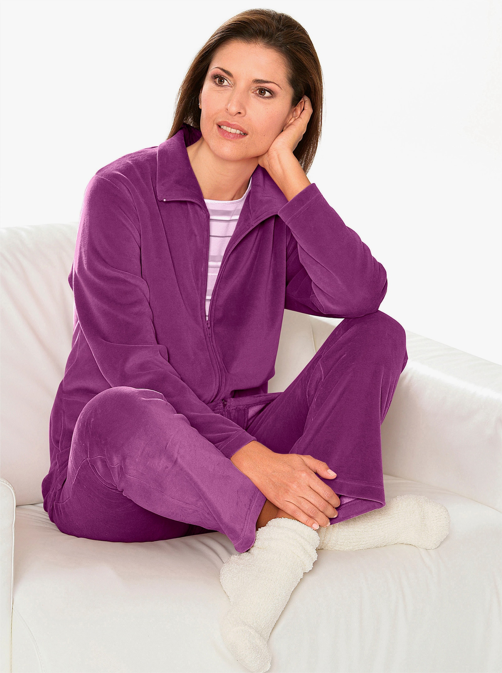 Comtessa Hausanzug mit jeweils 2 Taschen - beere