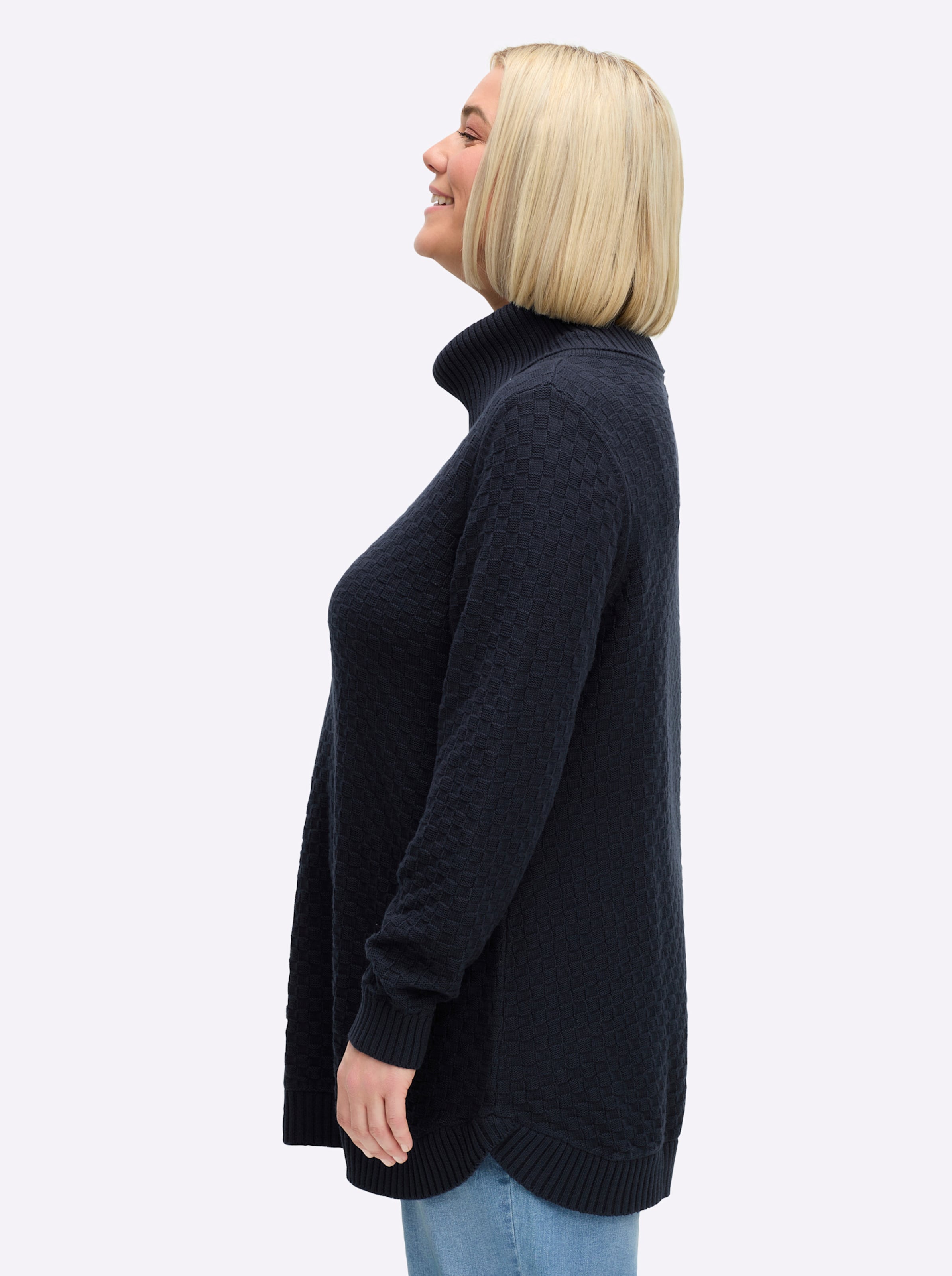 Thumbnail - Pullover