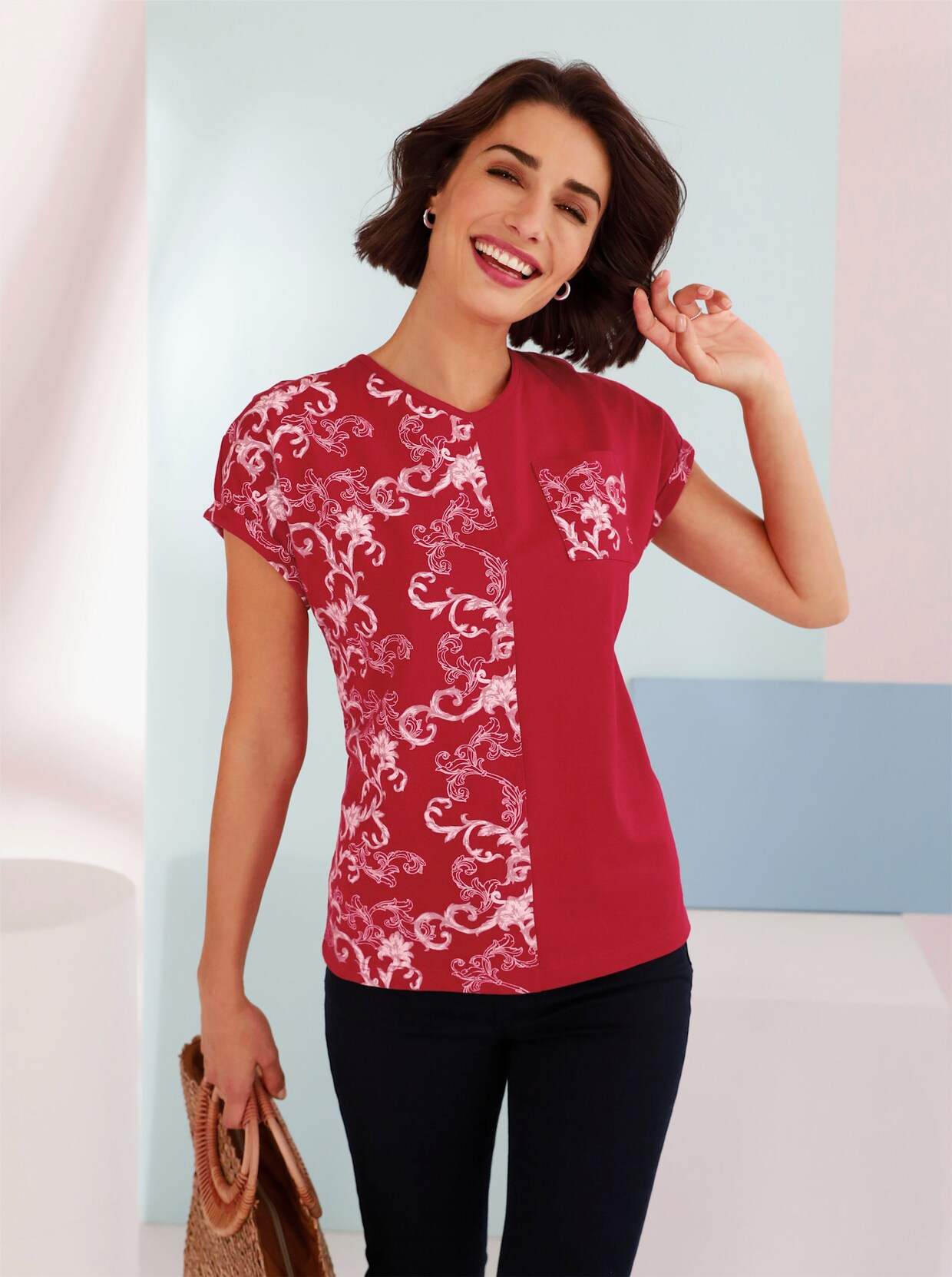 Shirt met korte mouwen - rood gedessineerd