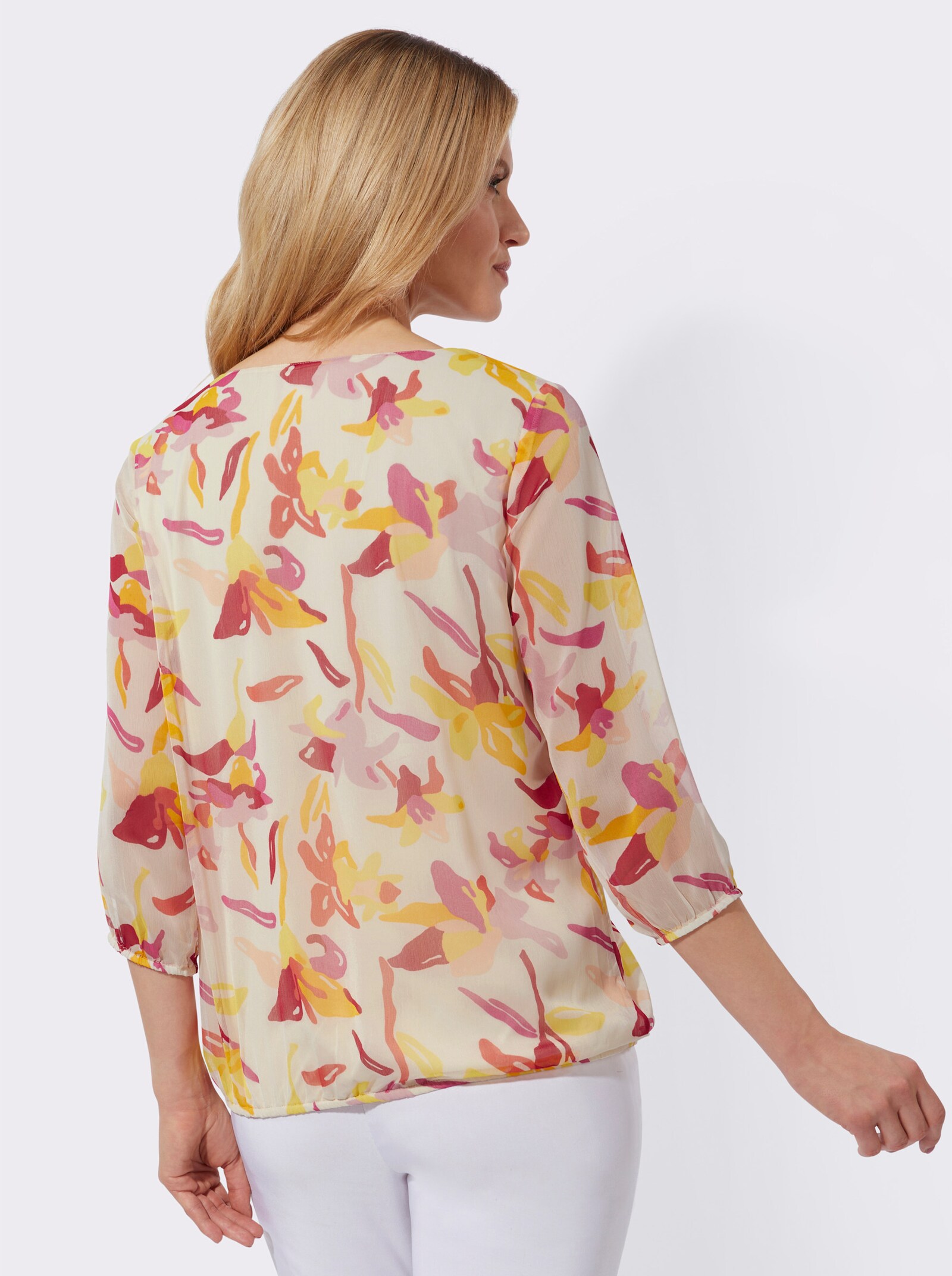Georgettebluse im floralen Dessin - champagner-apricot-bedruckt