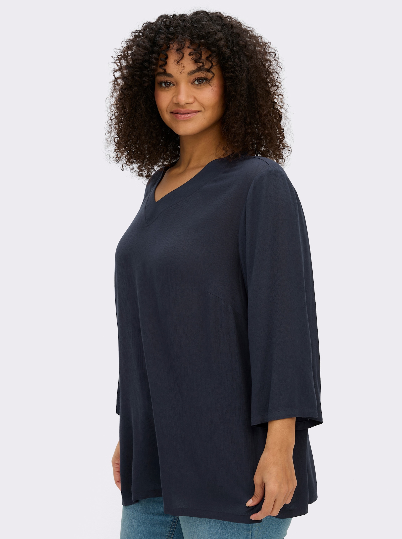 sheego Tunika in leichter Crinkle-Struktur - tiefblau