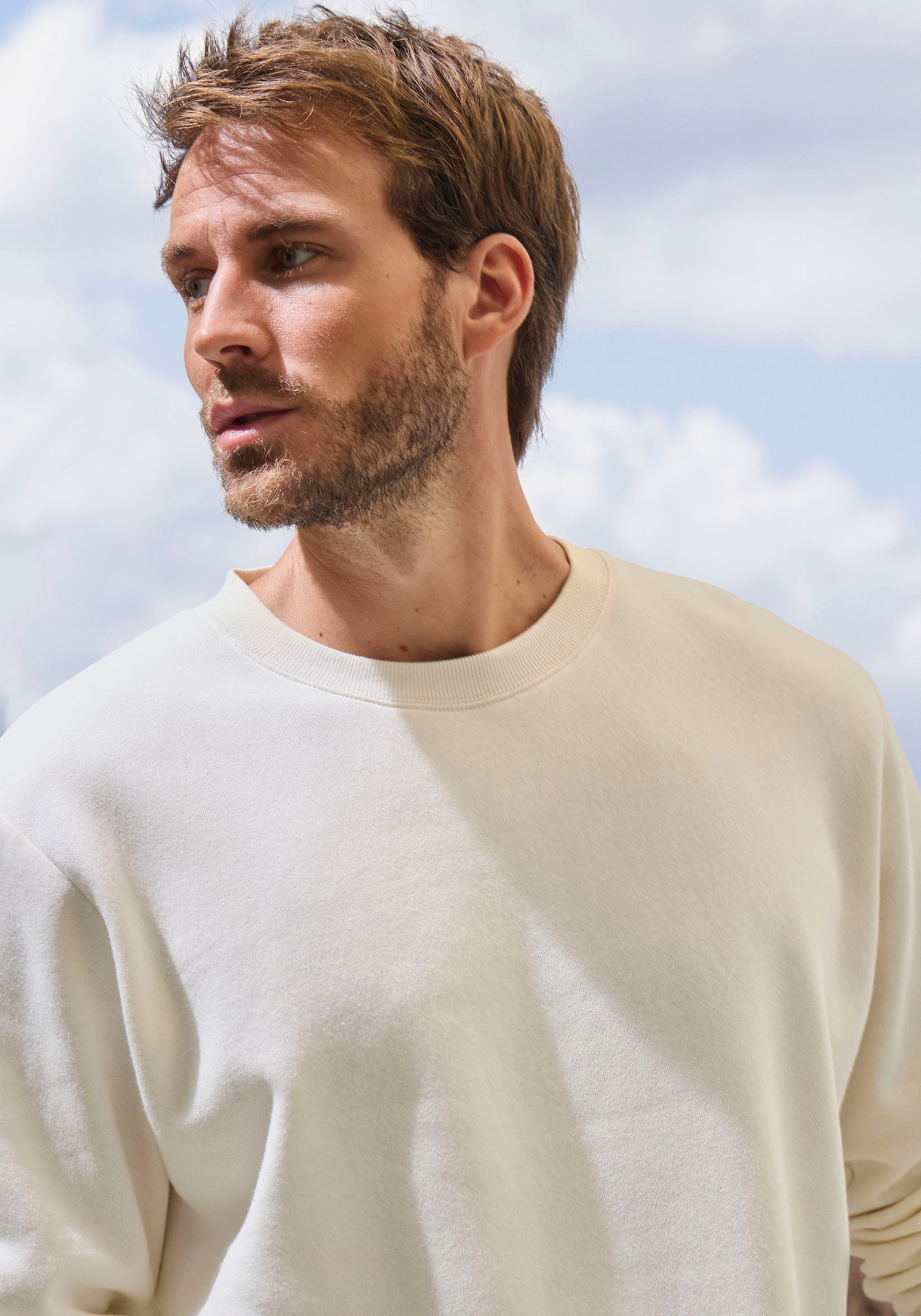 John Devin Sweatshirt - creme