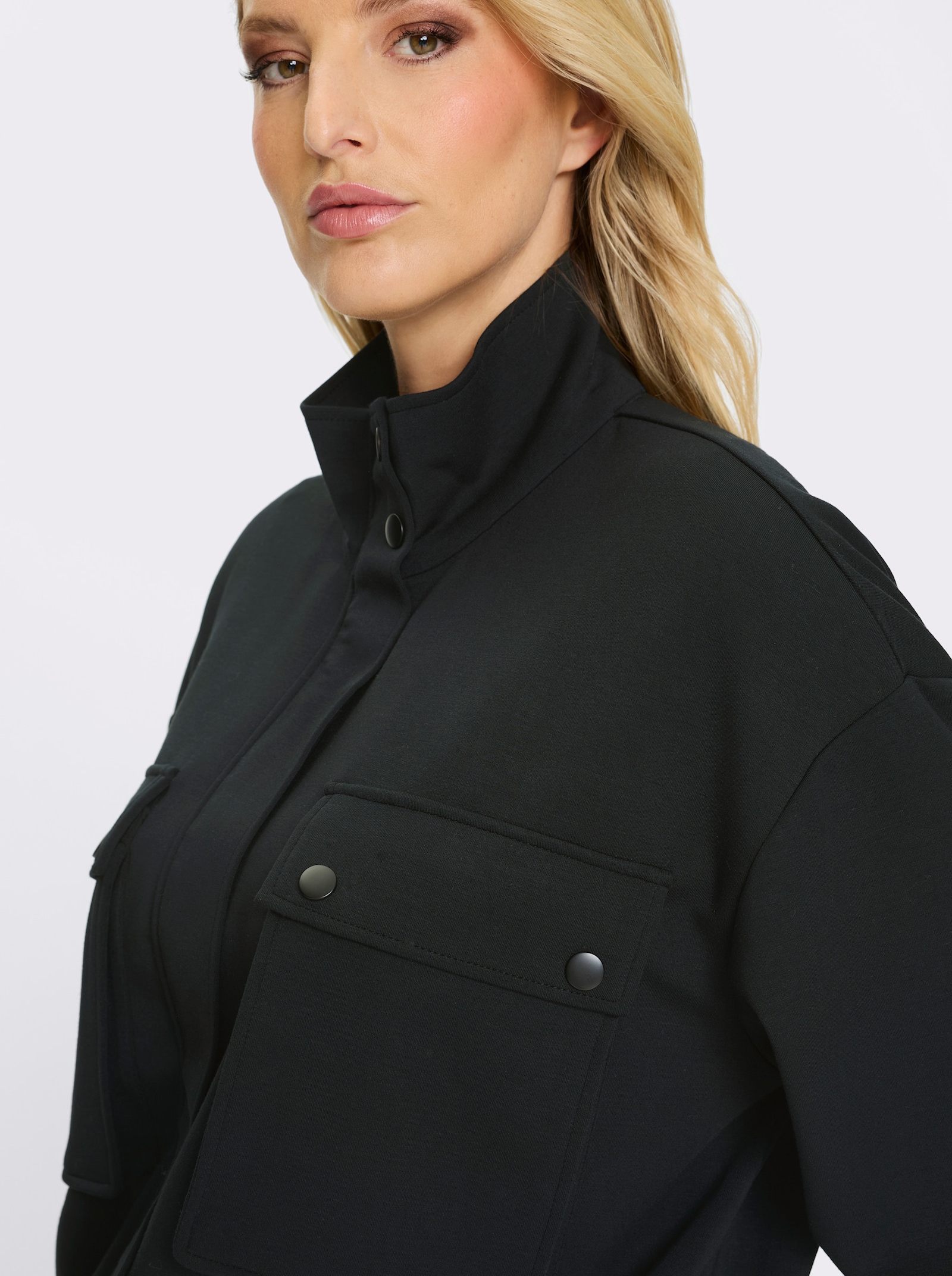 heine Sweatjacke mit Blasebalg-Taschen - schwarz