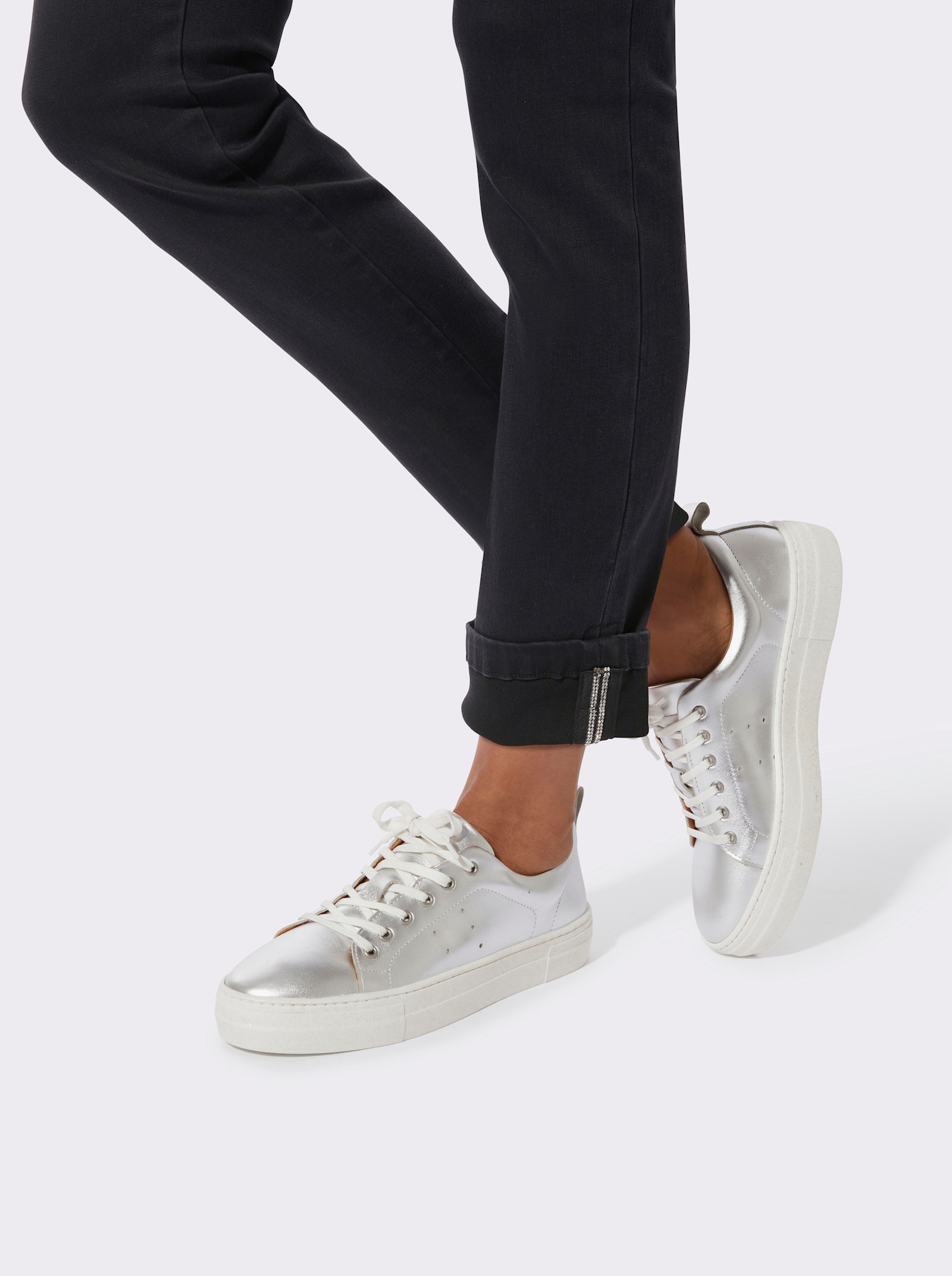 Gerade Jeans mit Ziersteinchen - black denim