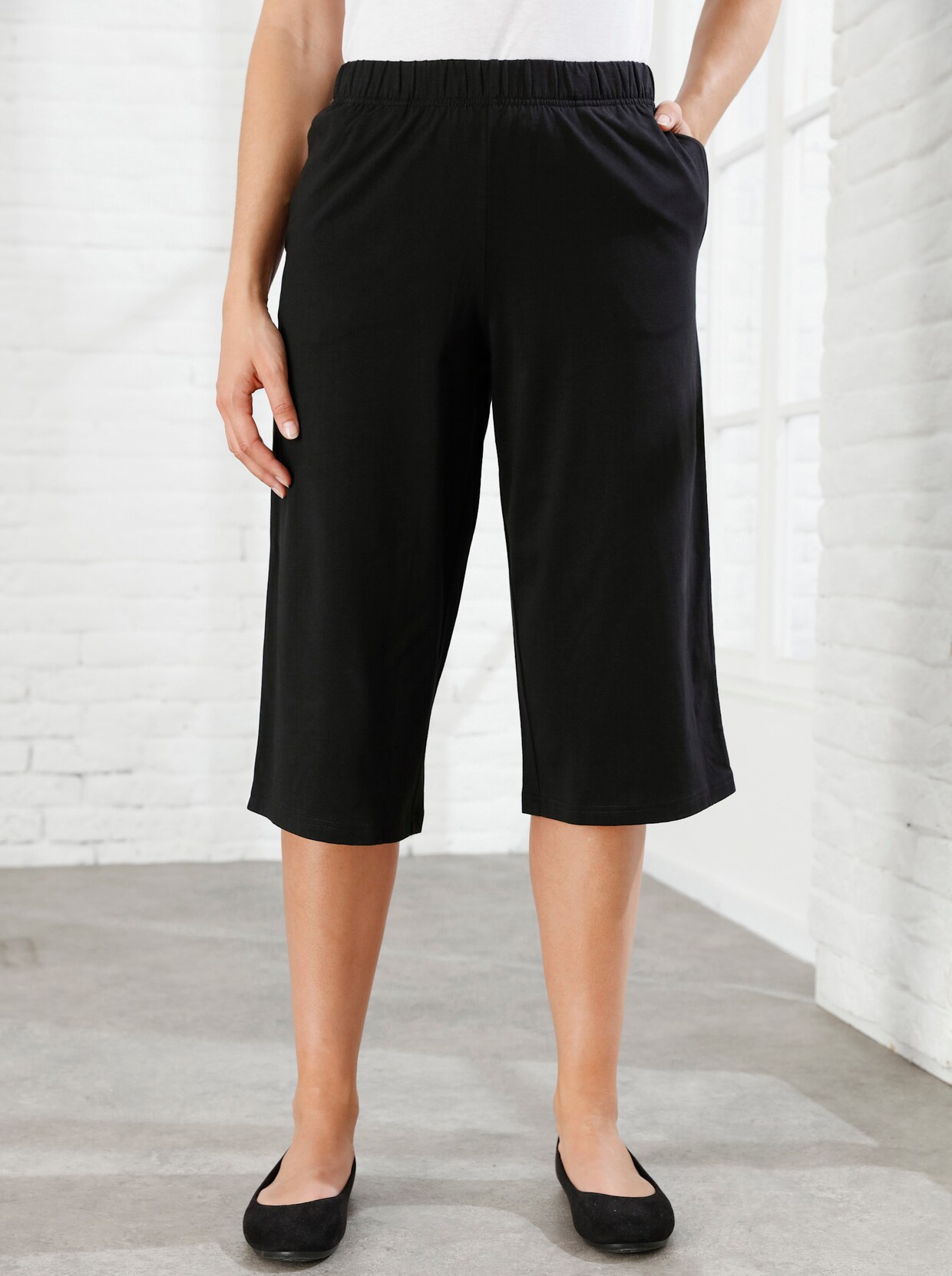 Capri-Freizeithose - schwarz