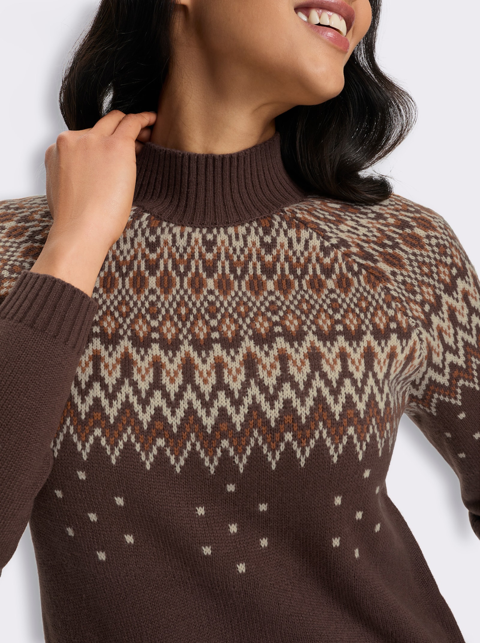 Stehkragenpullover im Norwegermuster - schoko-camel-gemustert