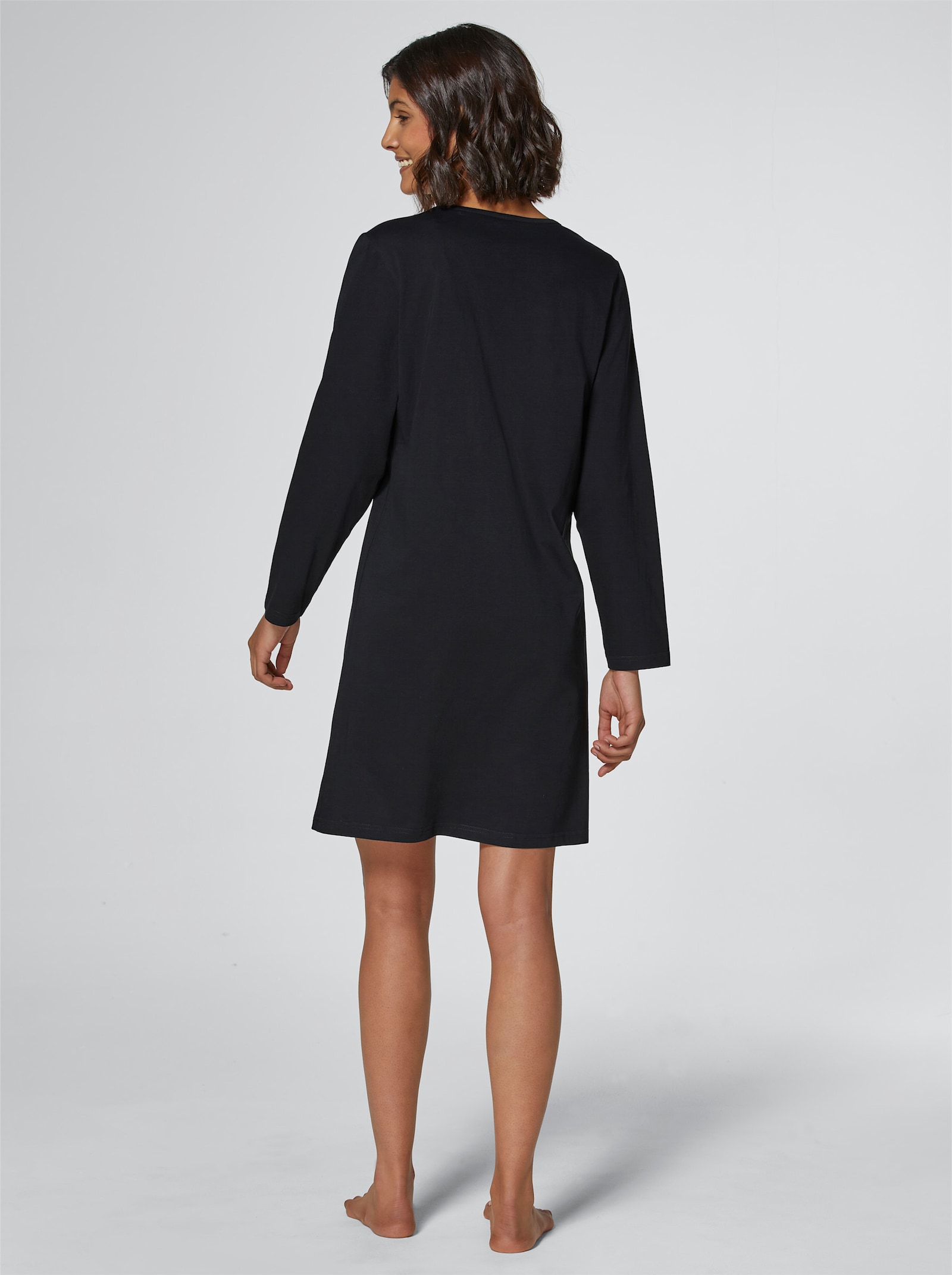 Comtessa Slaapshirt met mandalapatroon - zwart