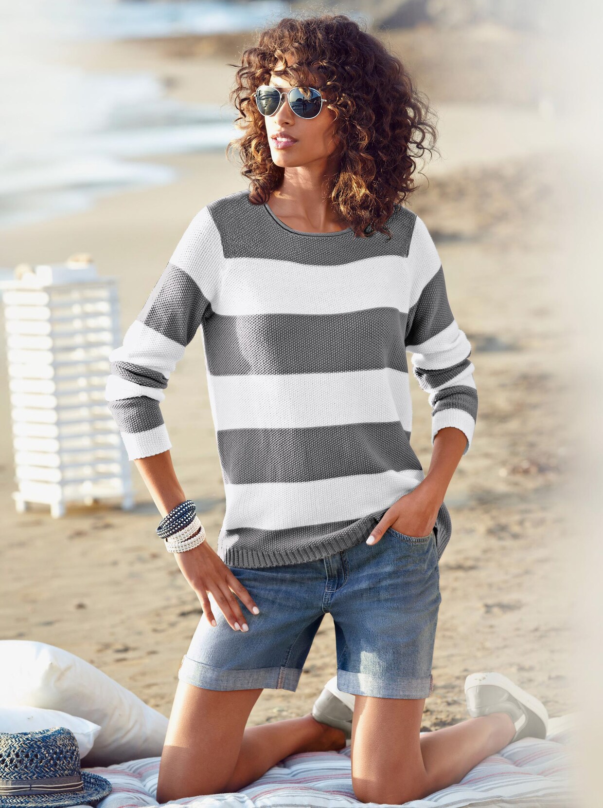 Pullover met ronde hals - grijs/wit