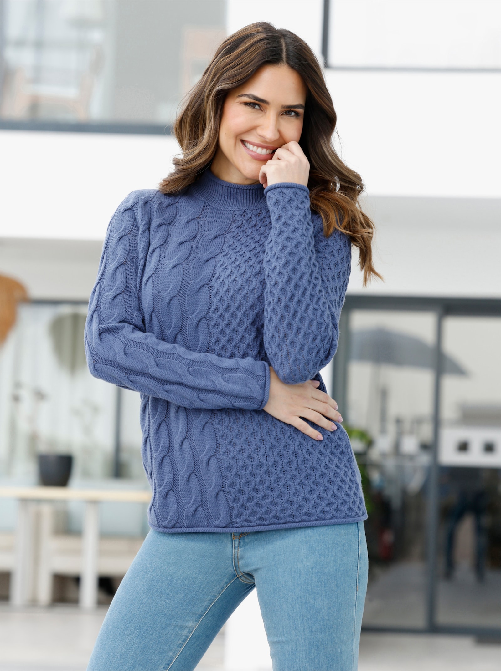 Stehkragenpullover mit Mustermix - rauchblau