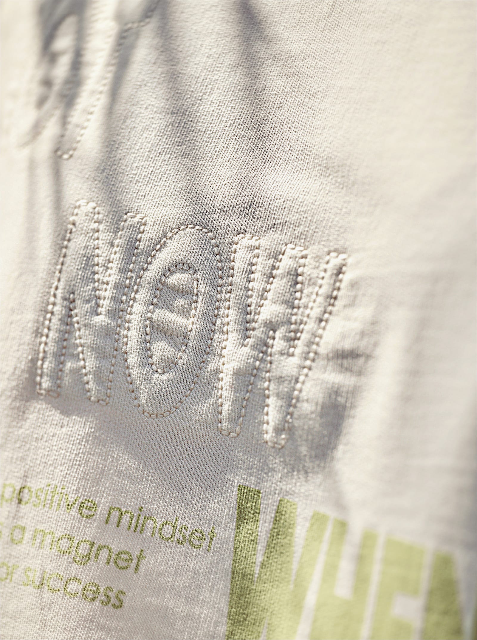 heine Sweatshirt mit 3D-Print - champagner