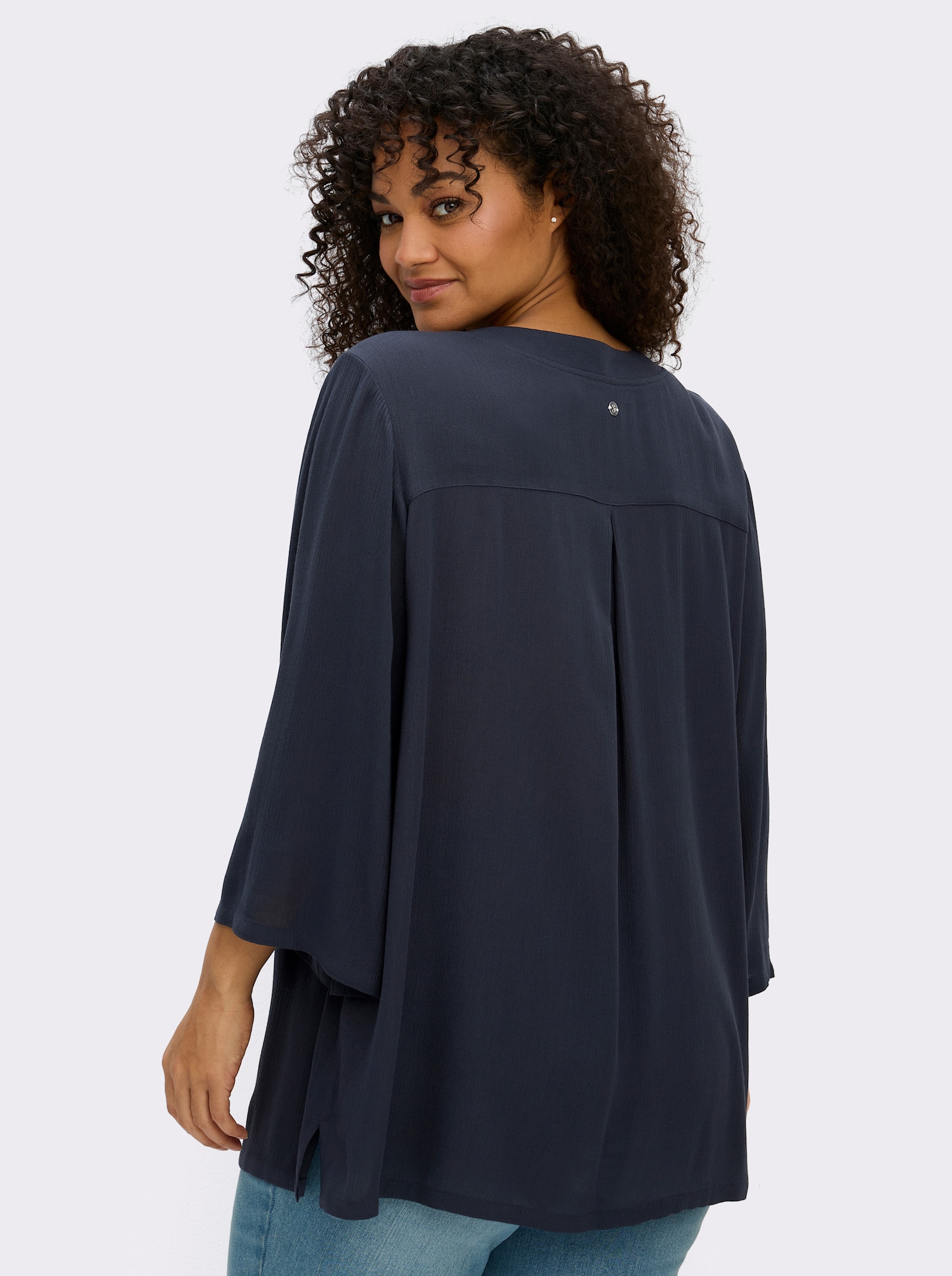 sheego Tunika in leichter Crinkle-Struktur - tiefblau