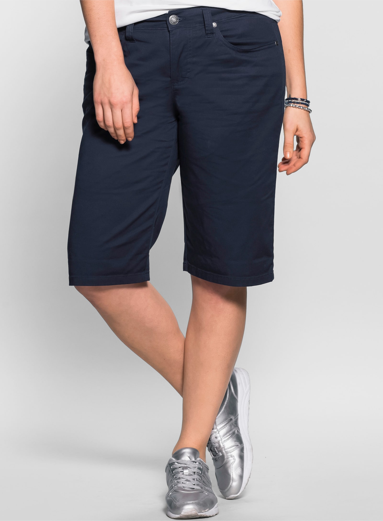 sheego Bermudas aus Twill-Qualität - marine