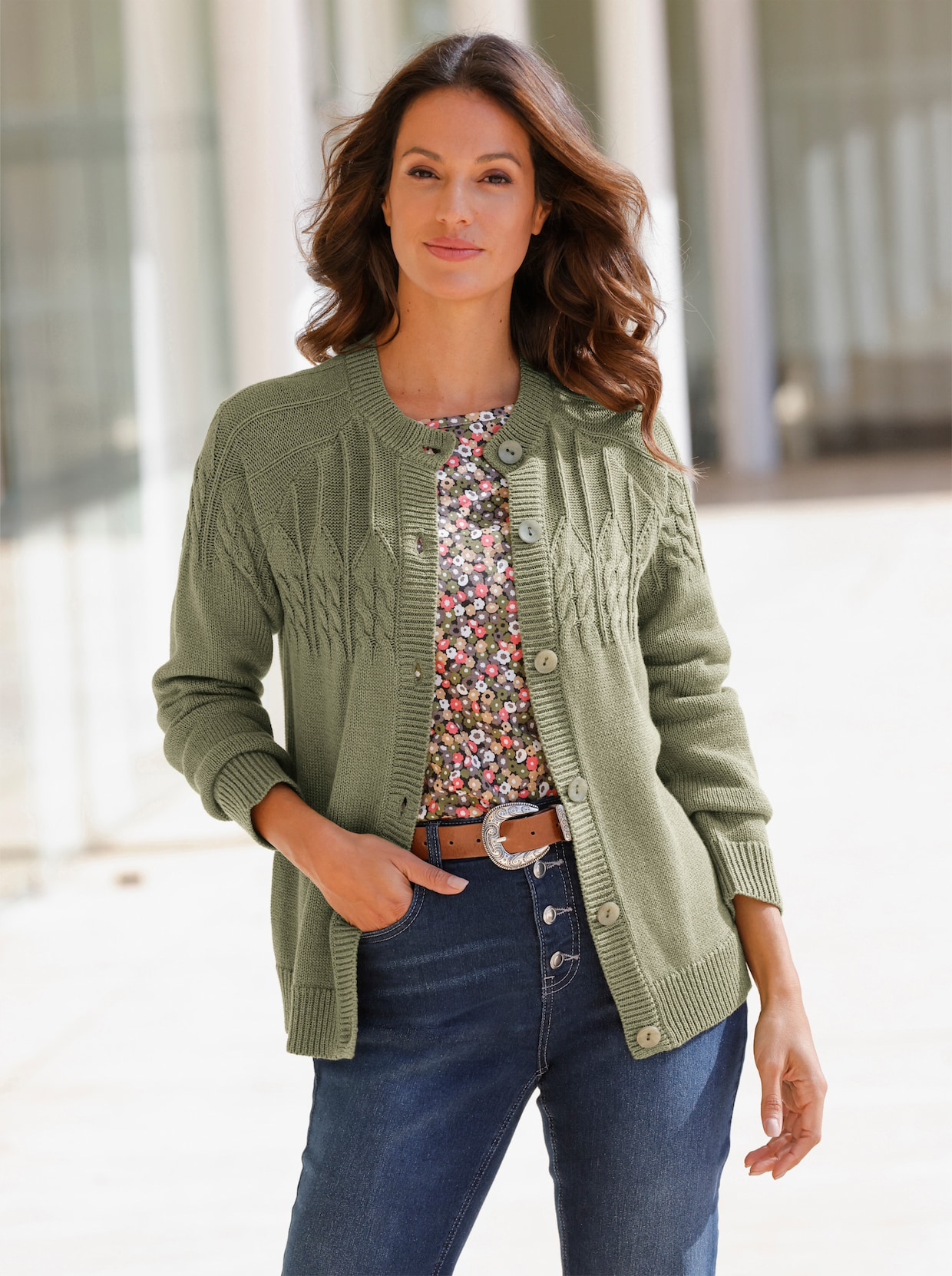 Strickjacke - oliv-meliert