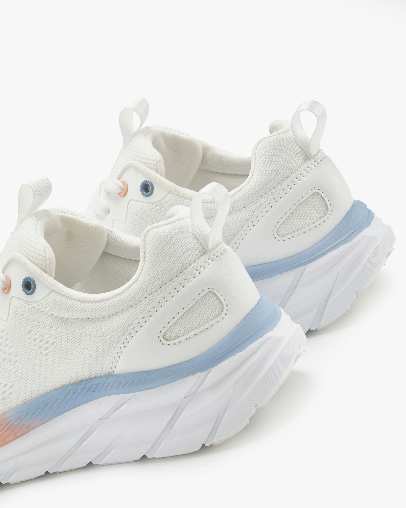 LASCANA Sneaker - weiß-multi