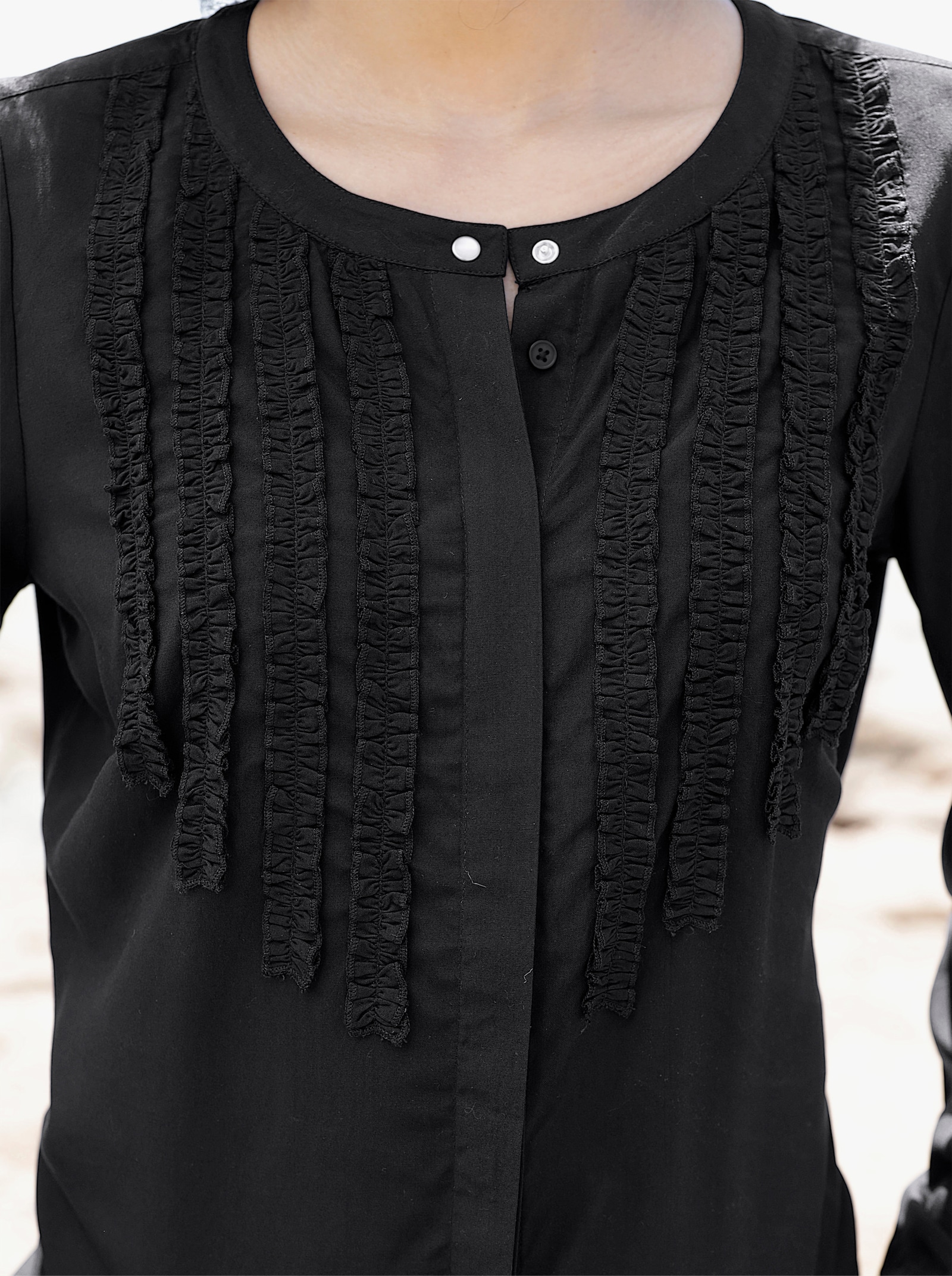 heine Rüschenbluse im Denim-Look - schwarz