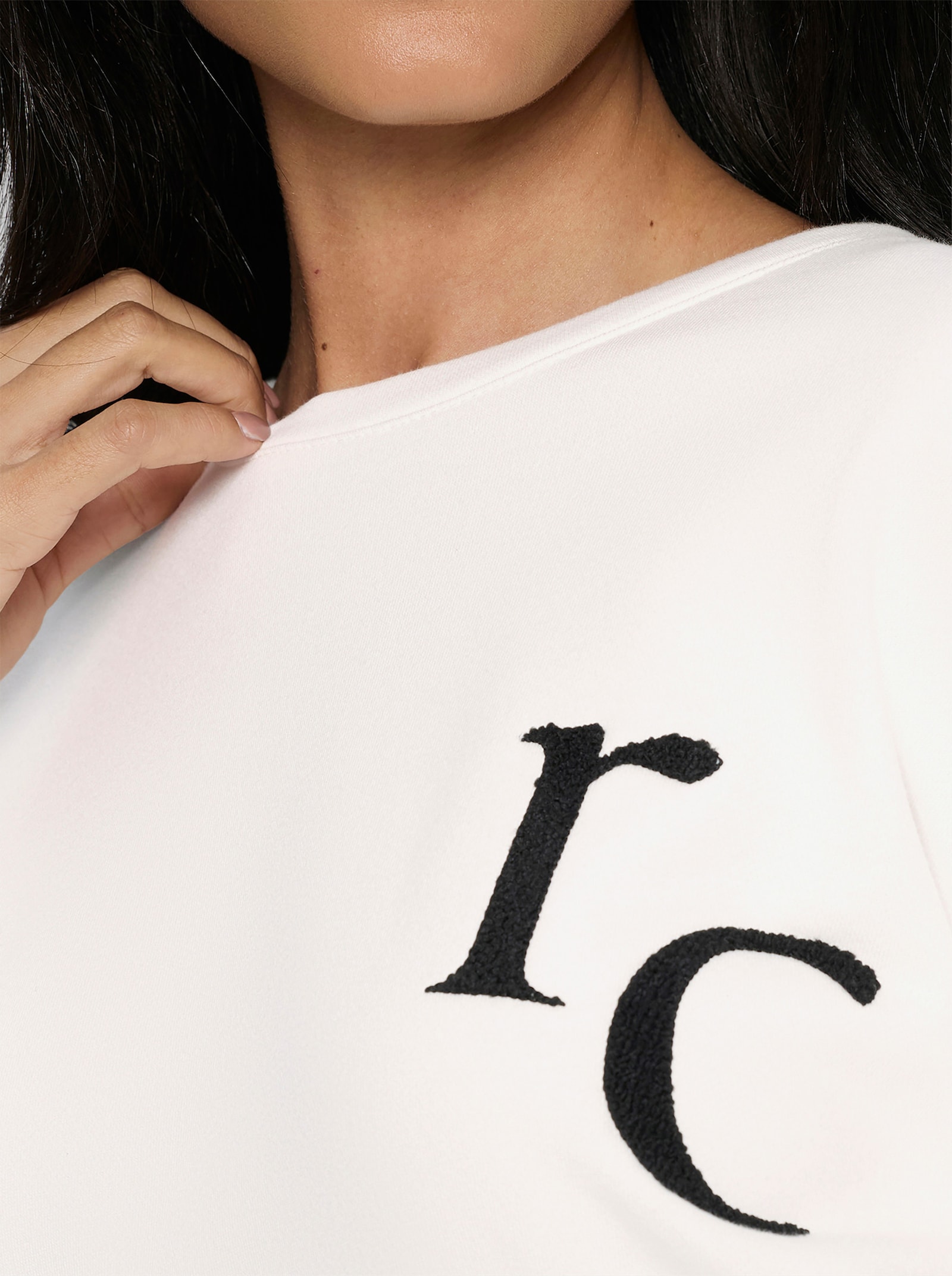heine Sweatshirt mit Stickerei - ecru