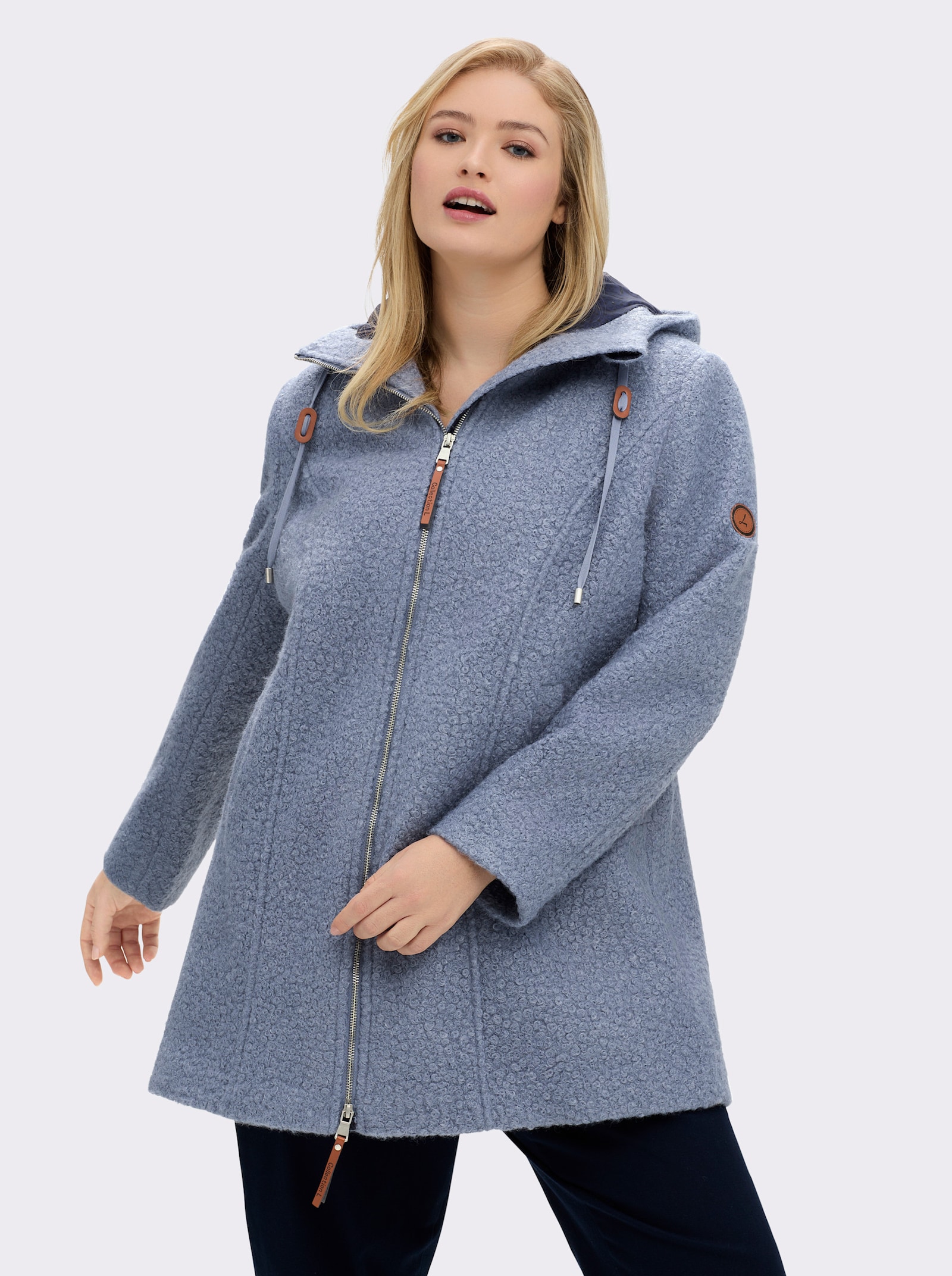 Boucléjacke mit Lederimitat-Details - taubenblau