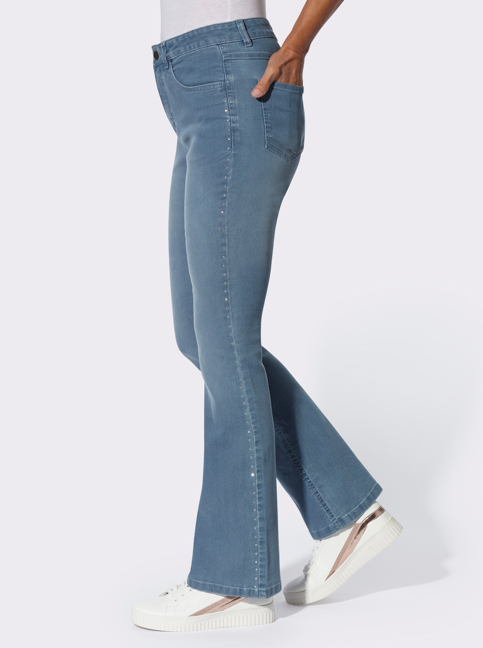 Bootcut-Jeans mit Ziersteinchen - blue-bleached