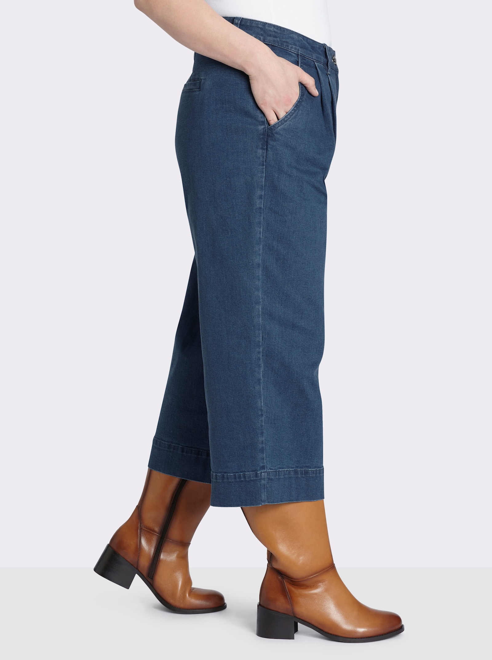 sheego Culotte aus Denim, mit Bundfalten - blue-stone-washed