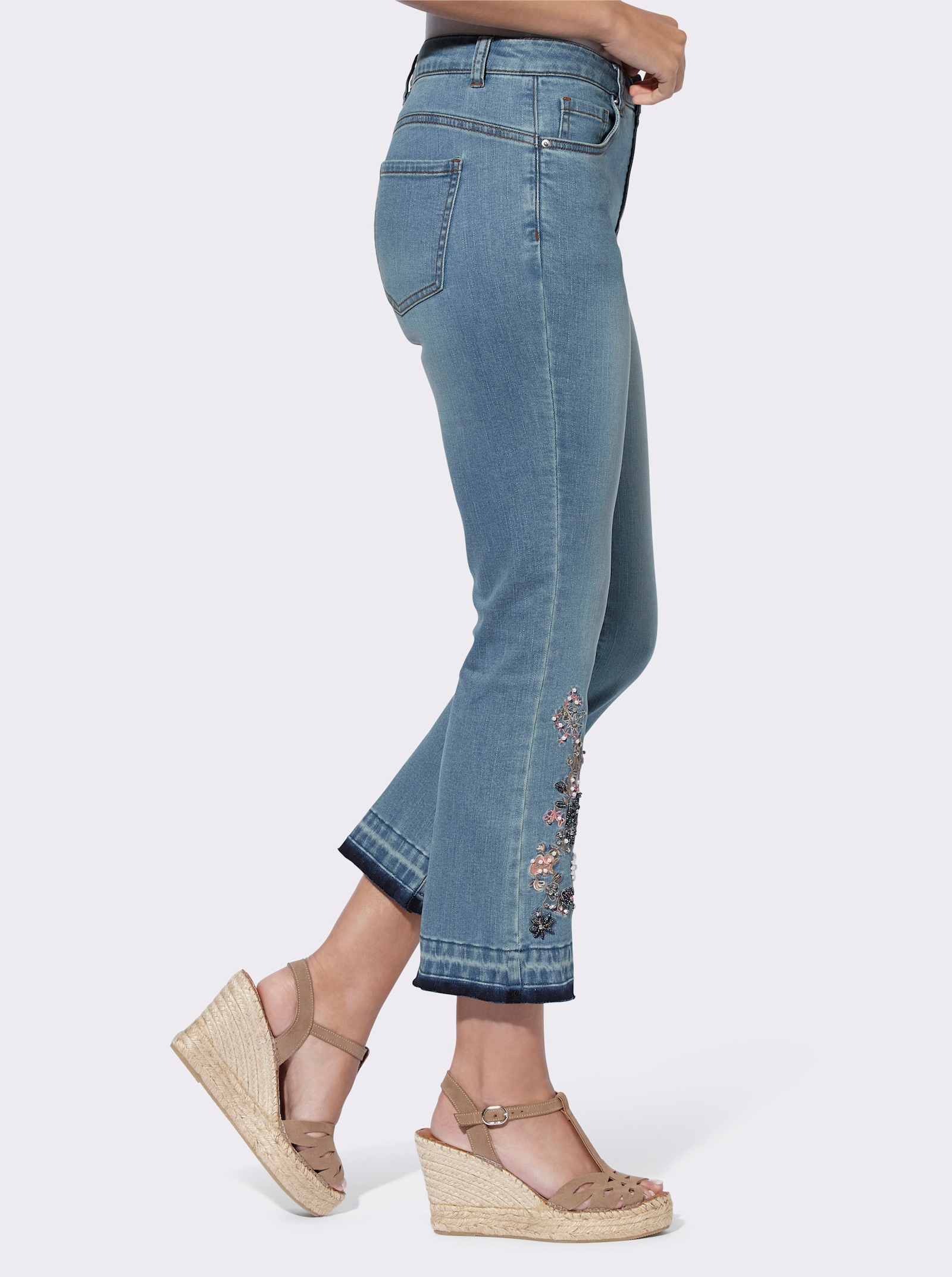 heine 7/8-Jeans mit Blütenstickerei - blue-bleached