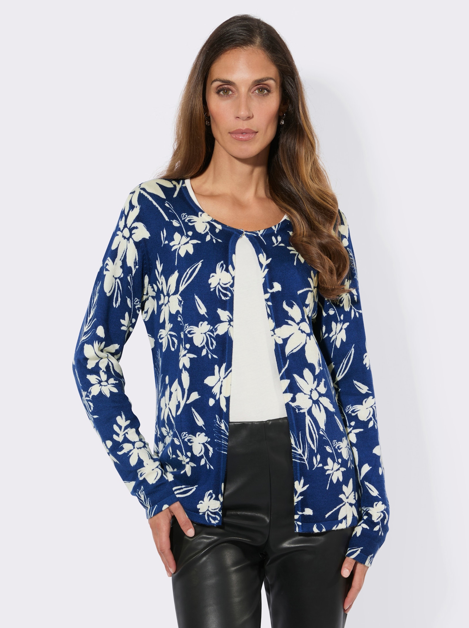 Cardigan mit Hakenverschluss - champagner-royalblau-bedruckt