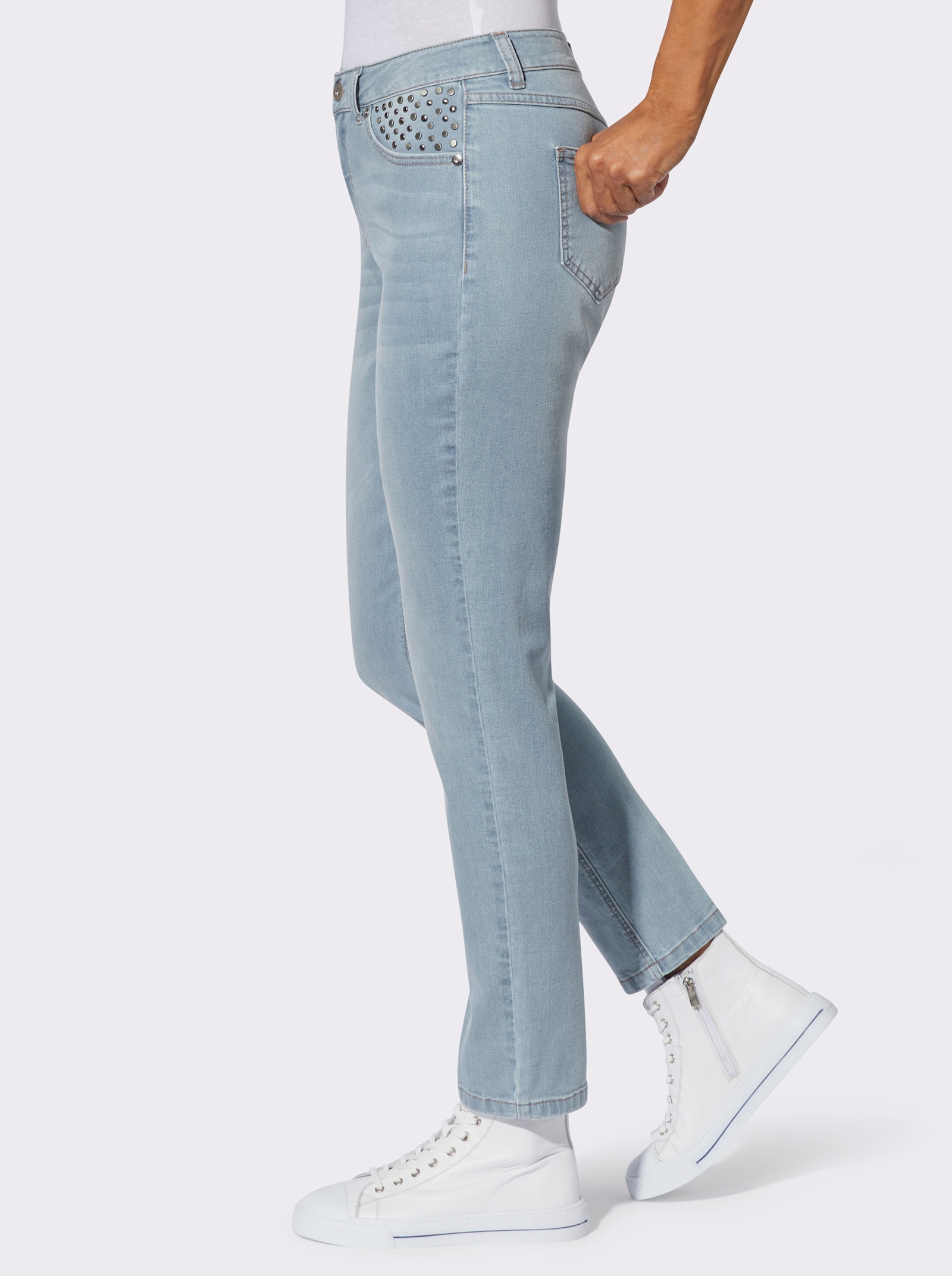 Jeans in knöchelfreier Länge - blue-bleached