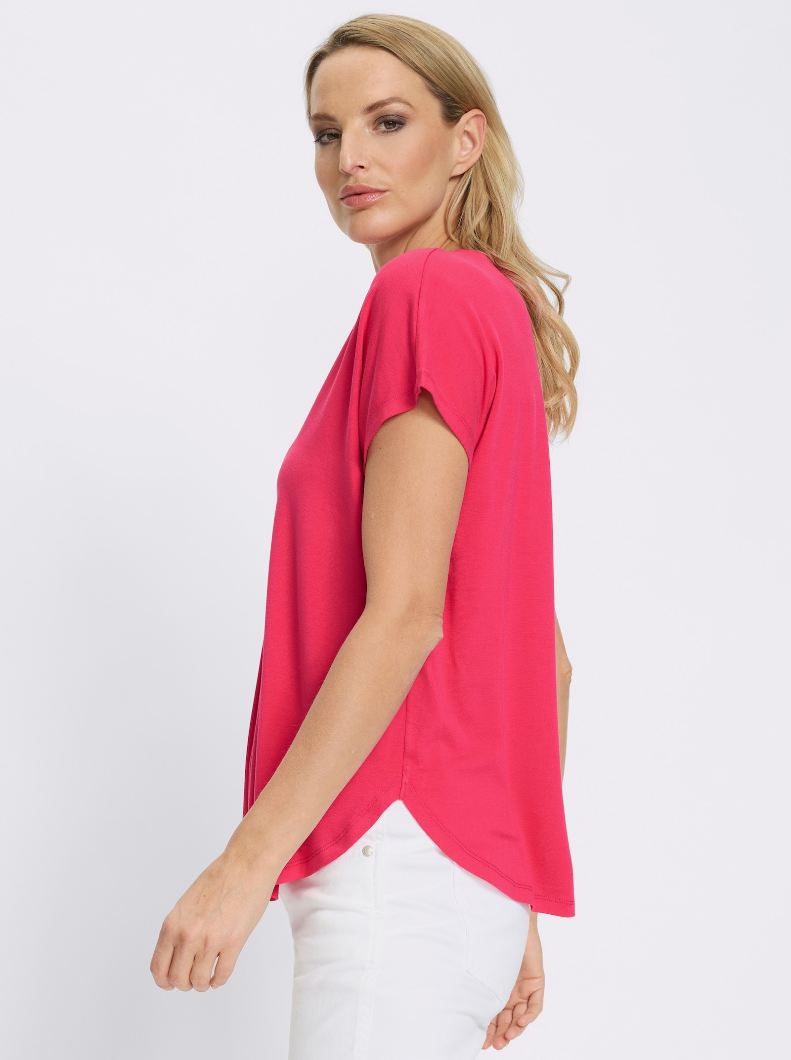 heine Kurzarmshirt mit V-Ausschnitt - pink