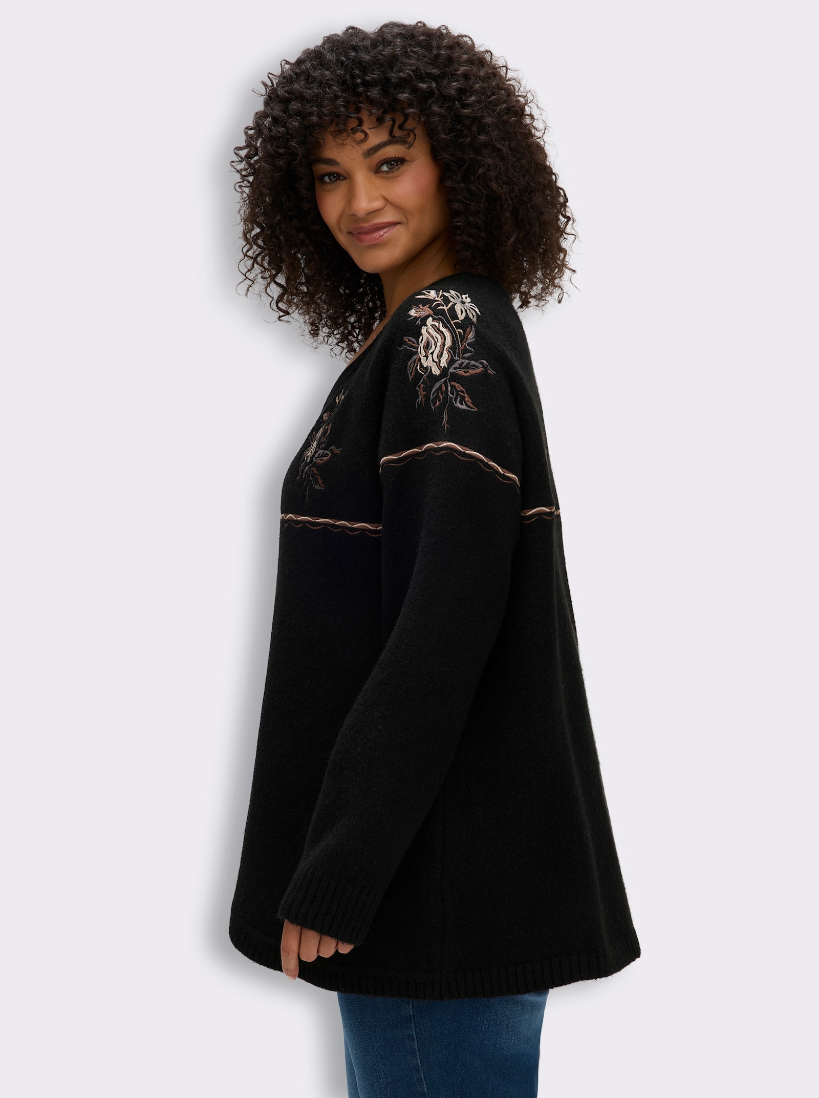 sheego Strickjacke mit floralem Intarsienmuster - schwarz-champagner-gemustert