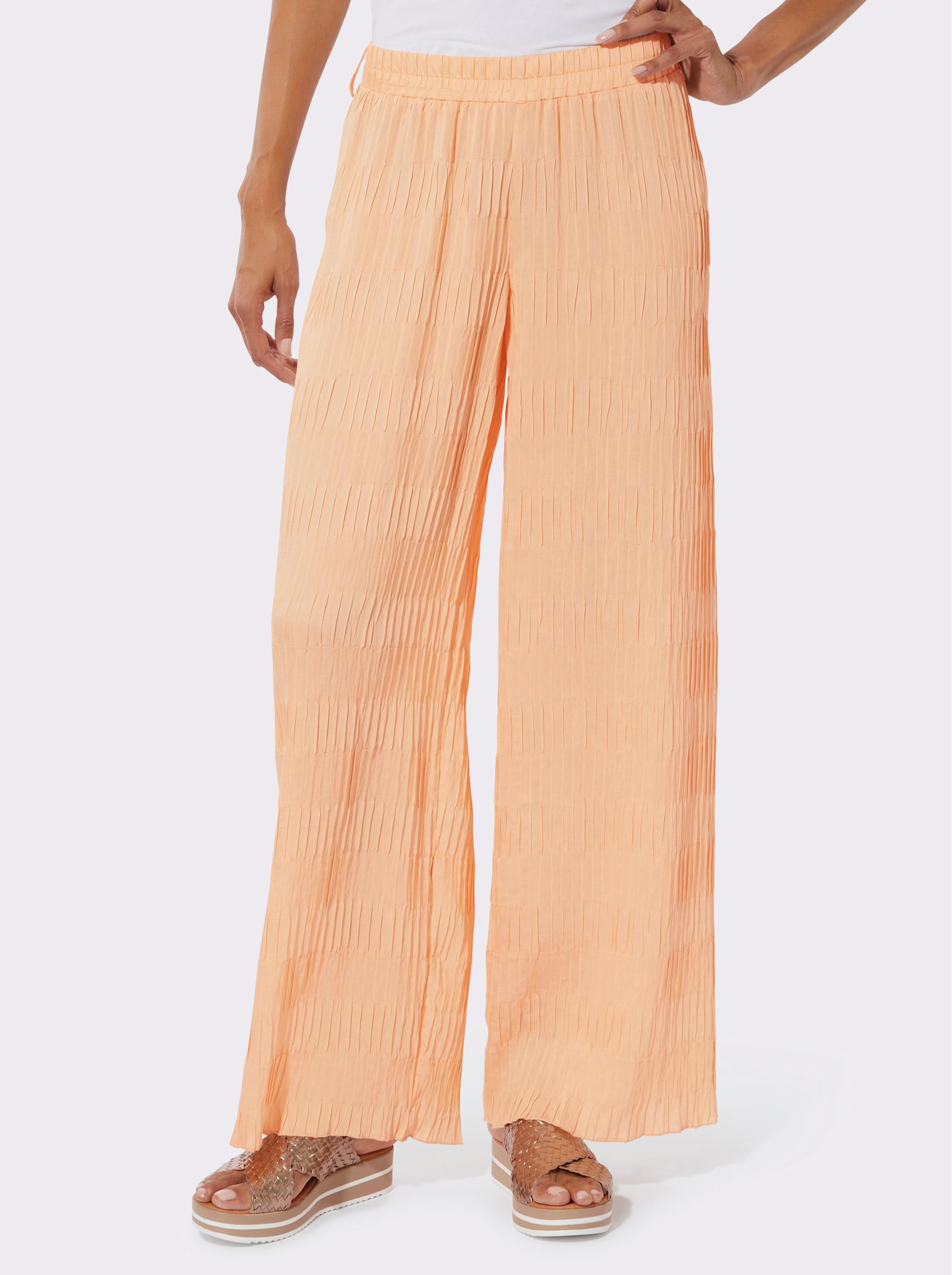 Schlupfhose mit weiten Beinen - apricot