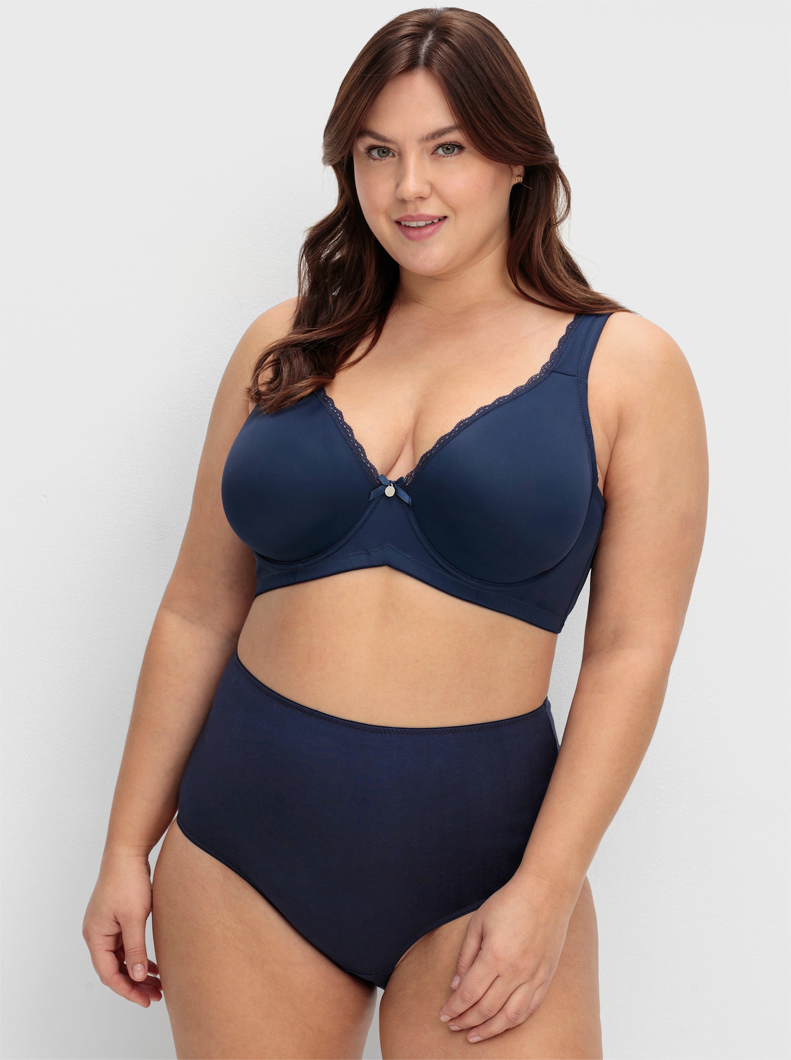 sheego Beugelbeha in set van 2 - marine en wit