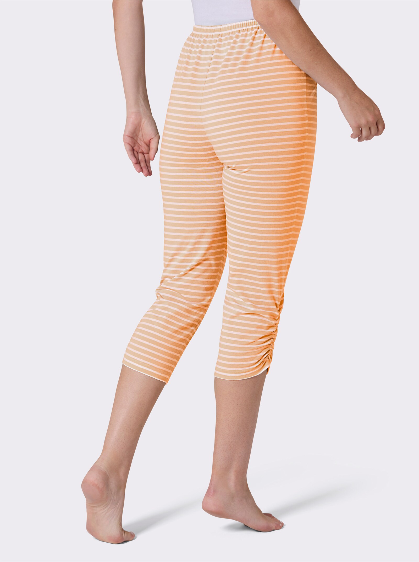 wäschepur Capri-Schlafanzughose mit seitlichen Raffungen - apricot-weiß-geringelt