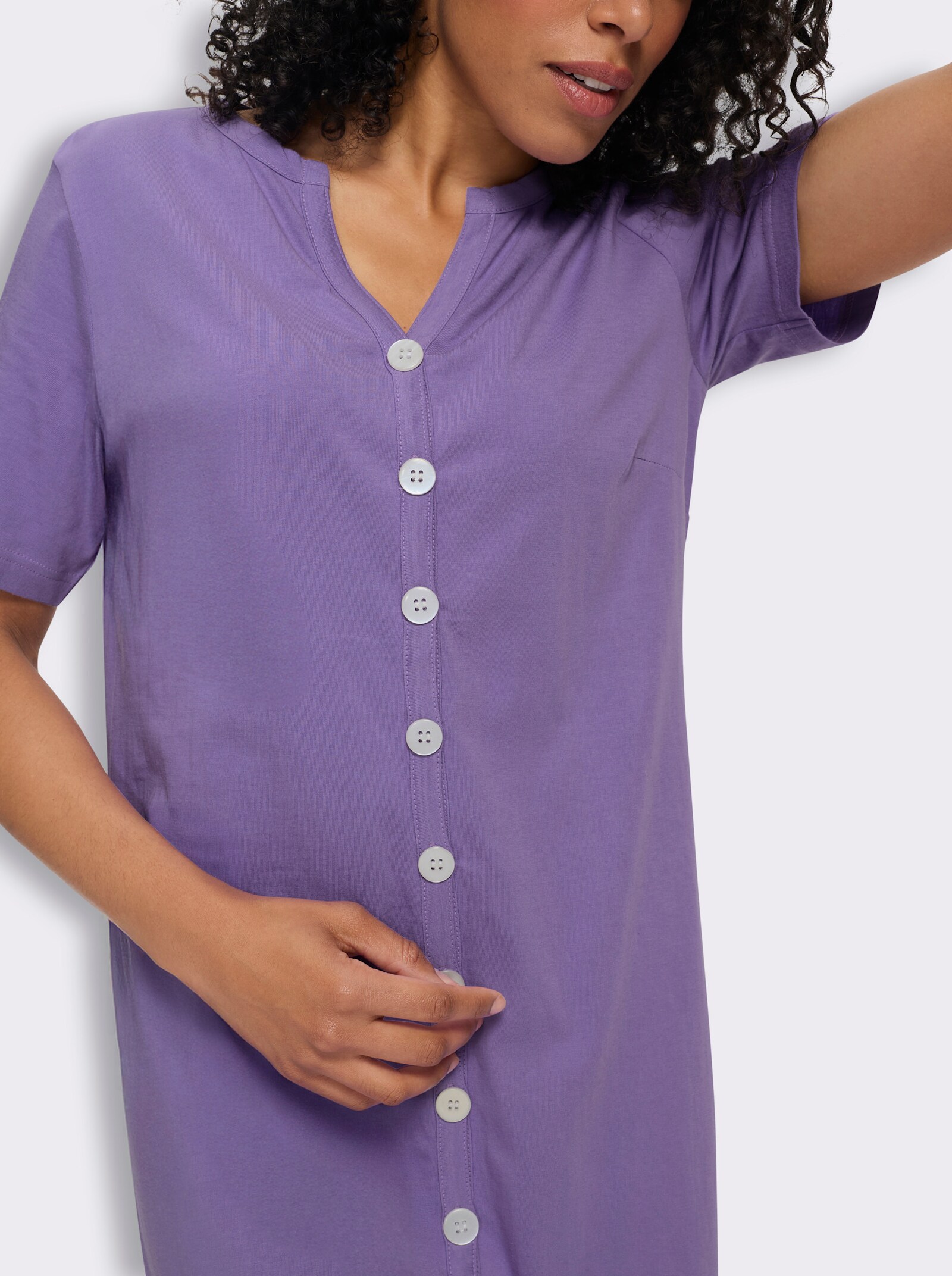 A-Linien-Kleid mit durchgehender Knopfleiste - lavendel