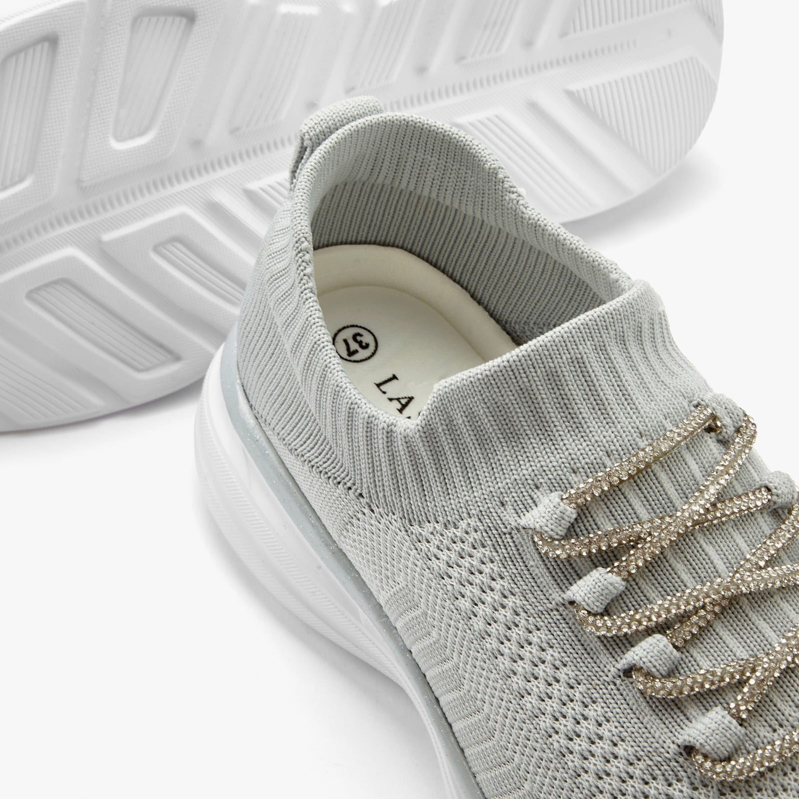 LASCANA Sneaker - hellgrau