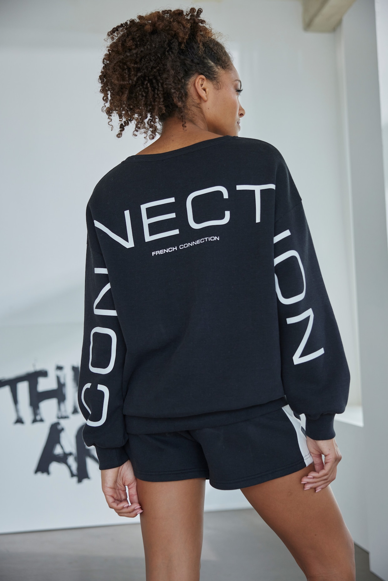 Sweatshirt - zwart